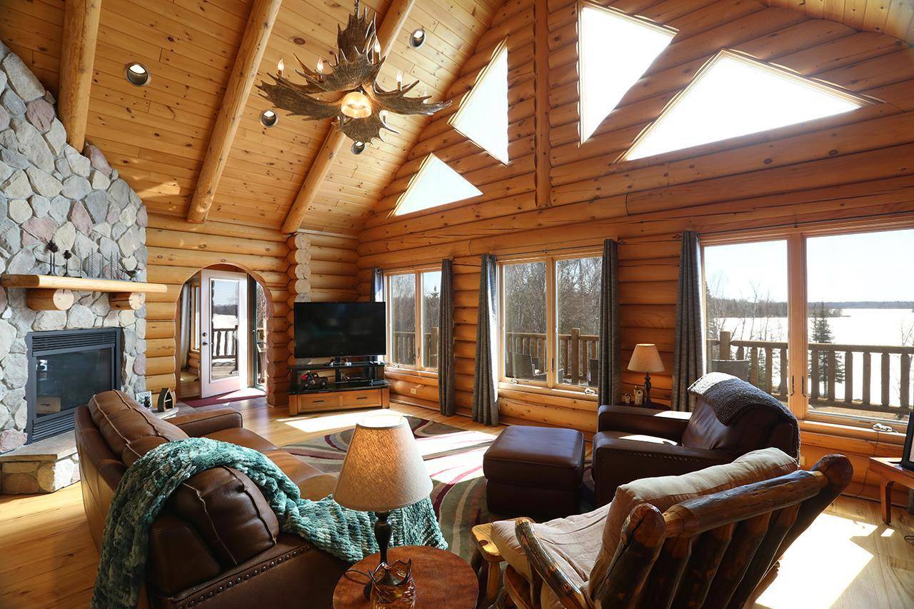 3165 Randa RD, Orr, MN 55771