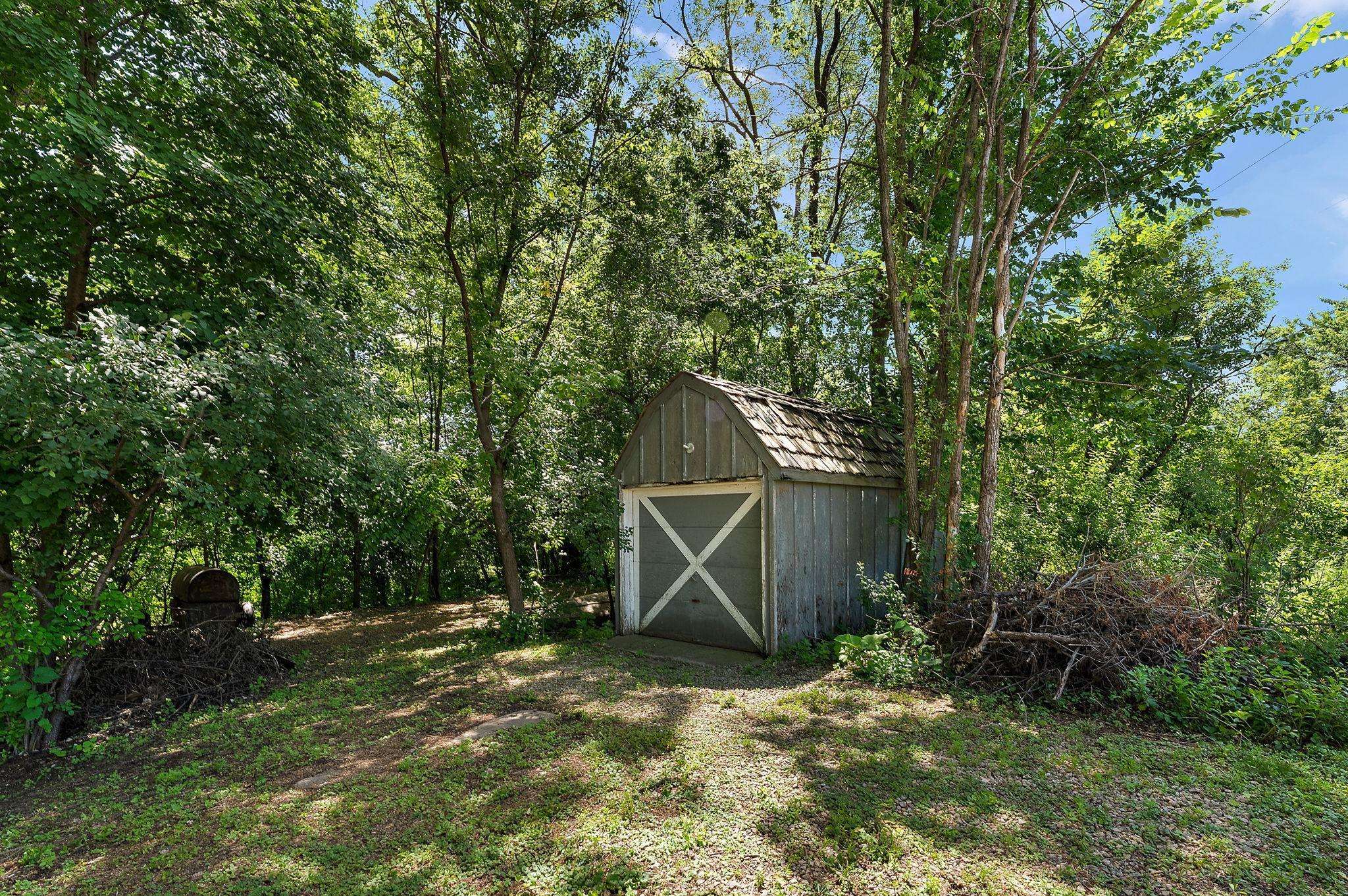 2300 Pagel RD, Mendota Heights, MN 55120