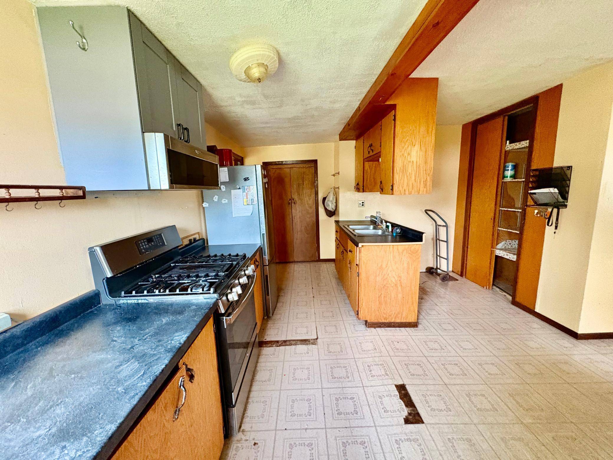 113 6th AVE SE, Baudette, MN 56623