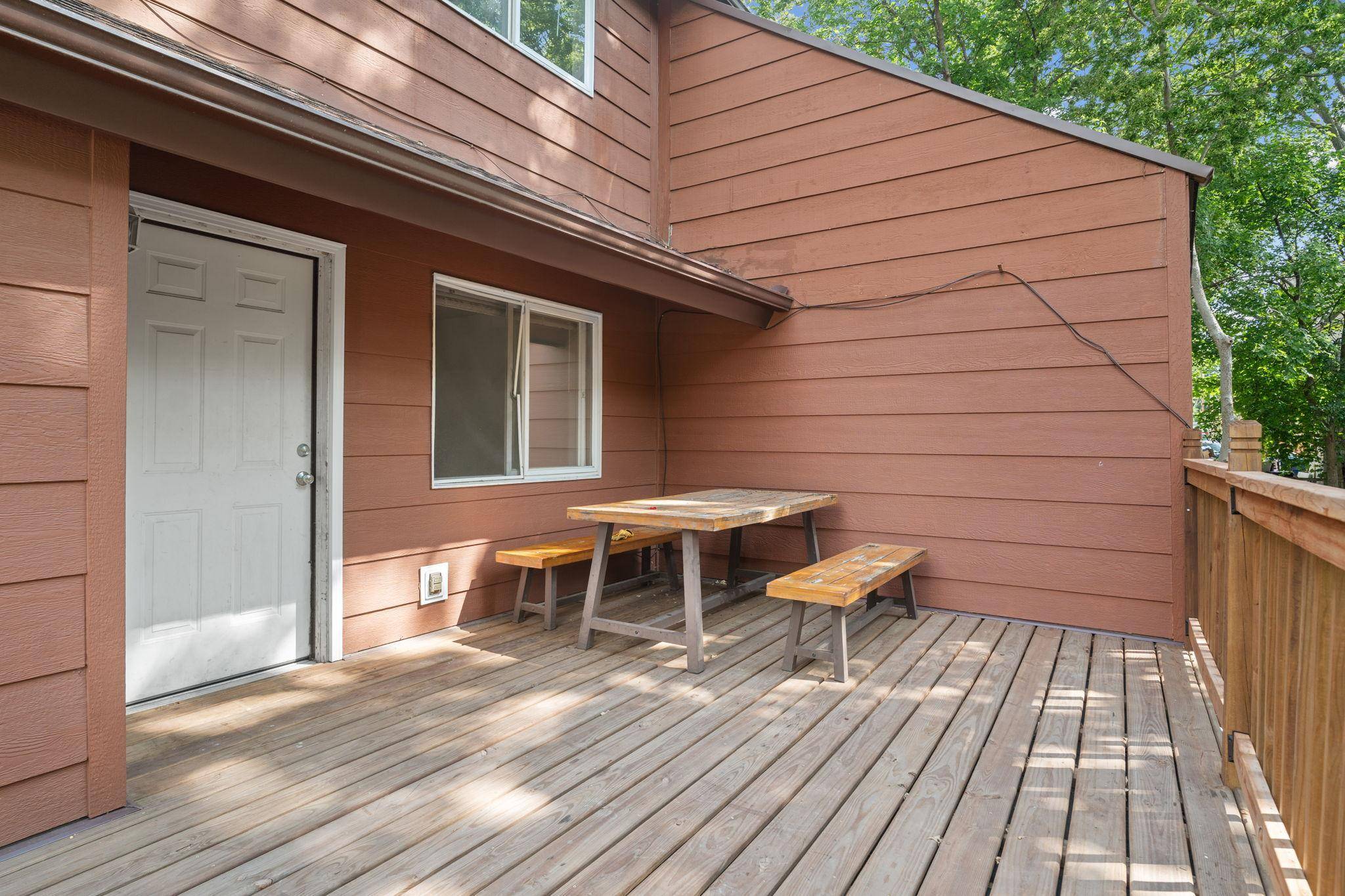 1040 13th AVE SE, Minneapolis, MN 55414