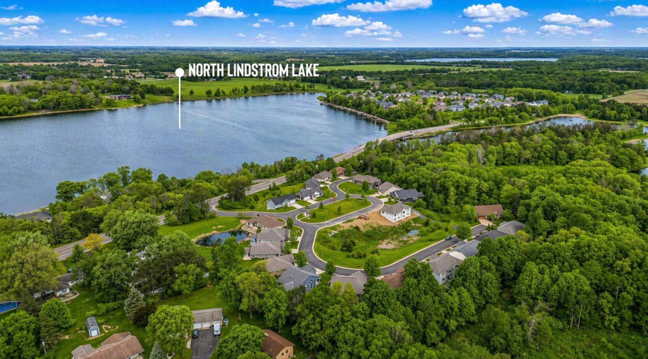 31075 Magnolia LN, Lindstrom, MN 55045