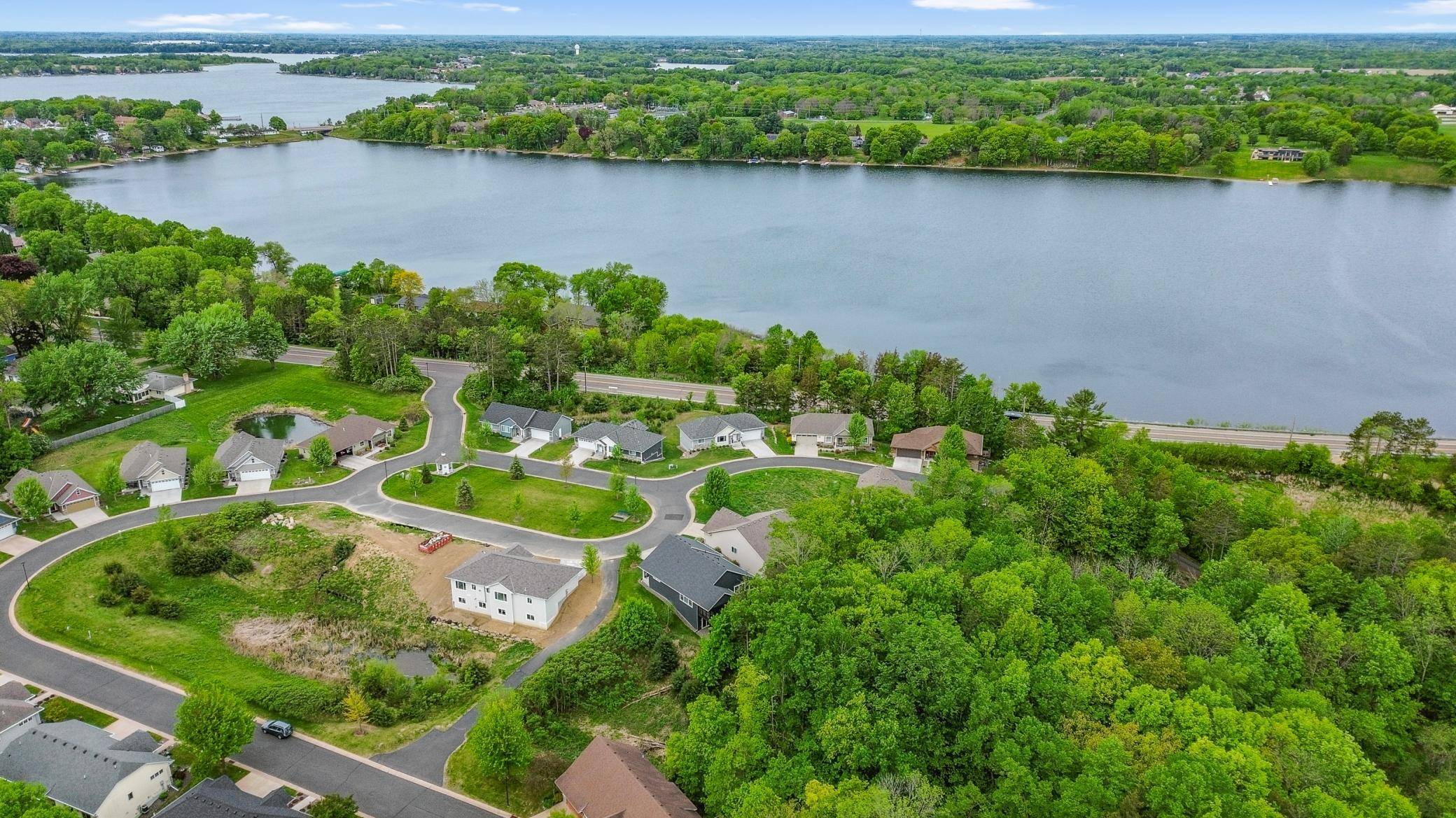31101 Magnolia LN, Lindstrom, MN 55045