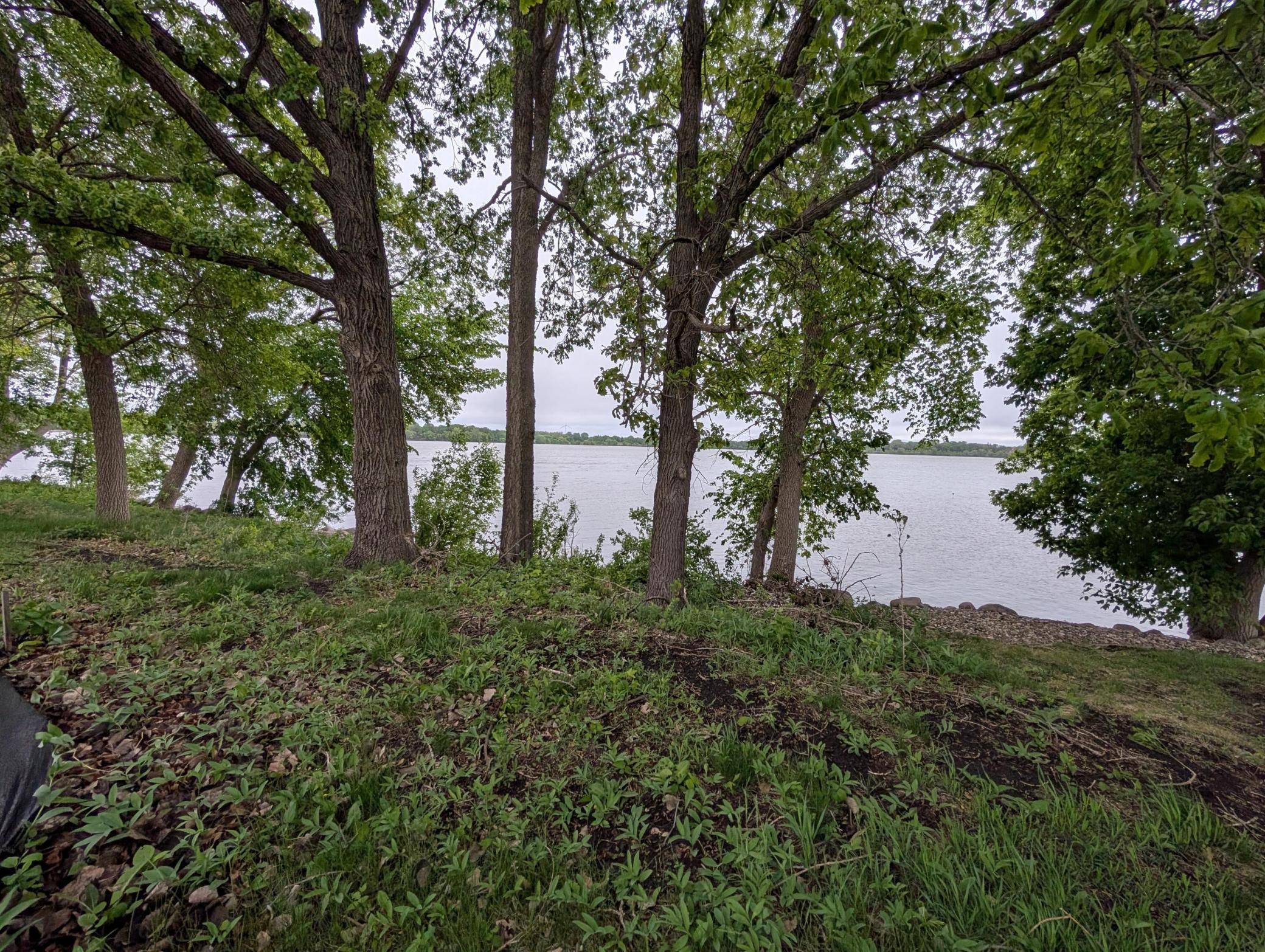 2101 Country Club DR NE, Willmar, MN 56201