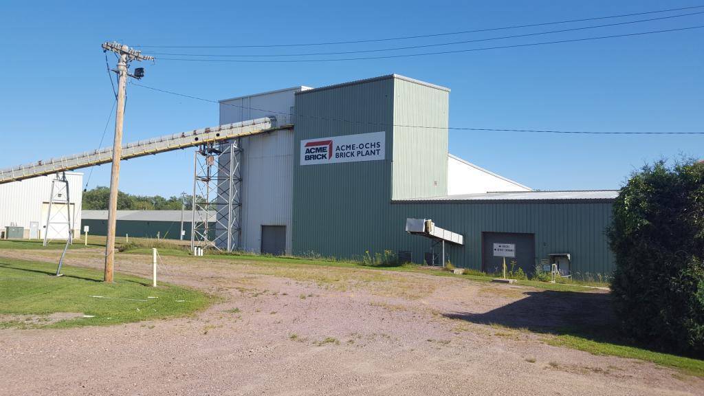 801 E Rock ST, Springfield, MN 56087