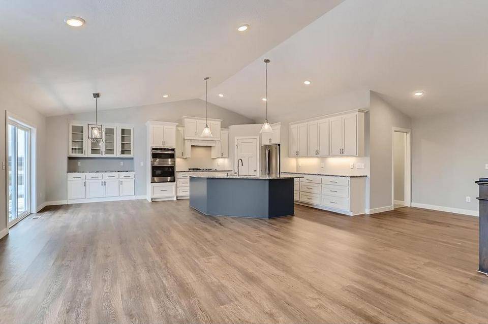 2066 151st AVE NW, Andover, MN 55304