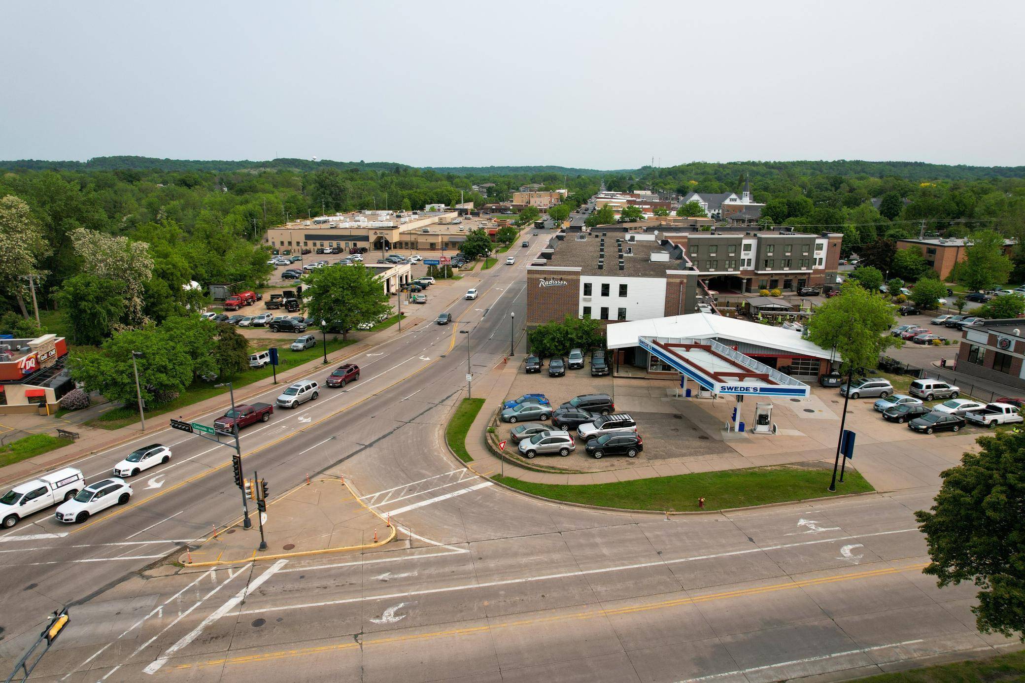 428 S Main ST, River Falls, WI 54022