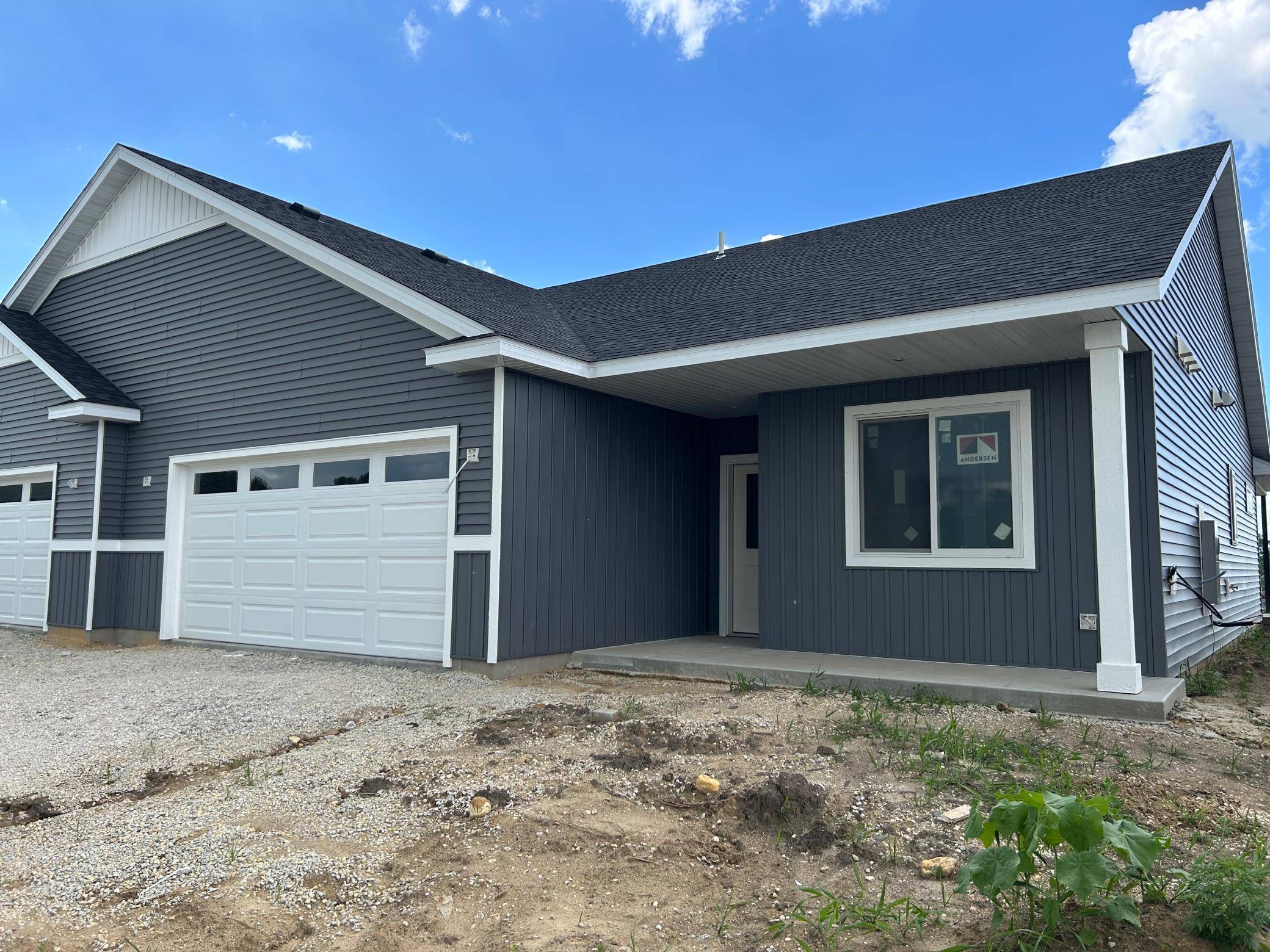 5519 Sundown PL NW, Rochester, MN 55901