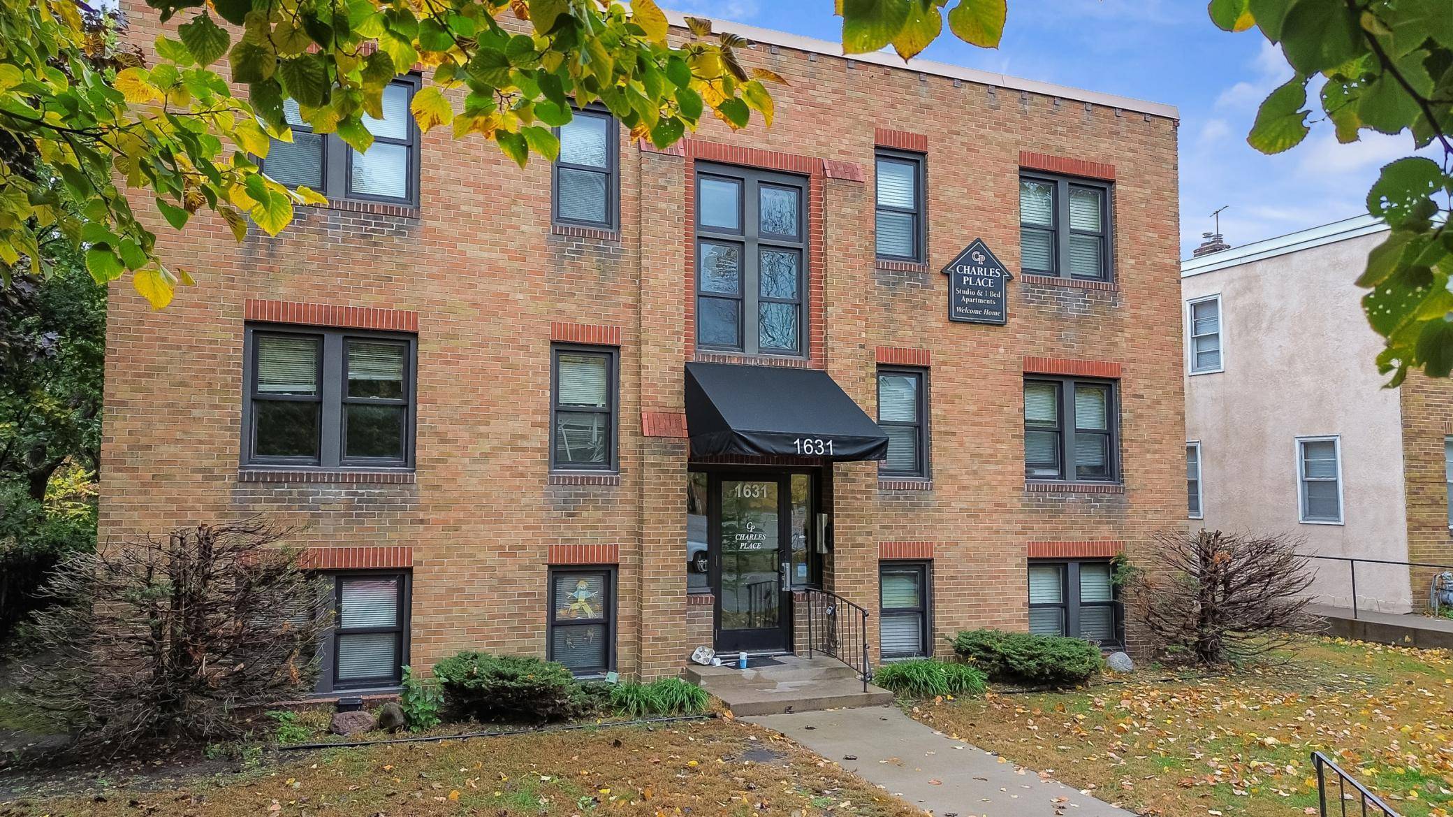1631 Charles AVE, Saint Paul, MN 55104