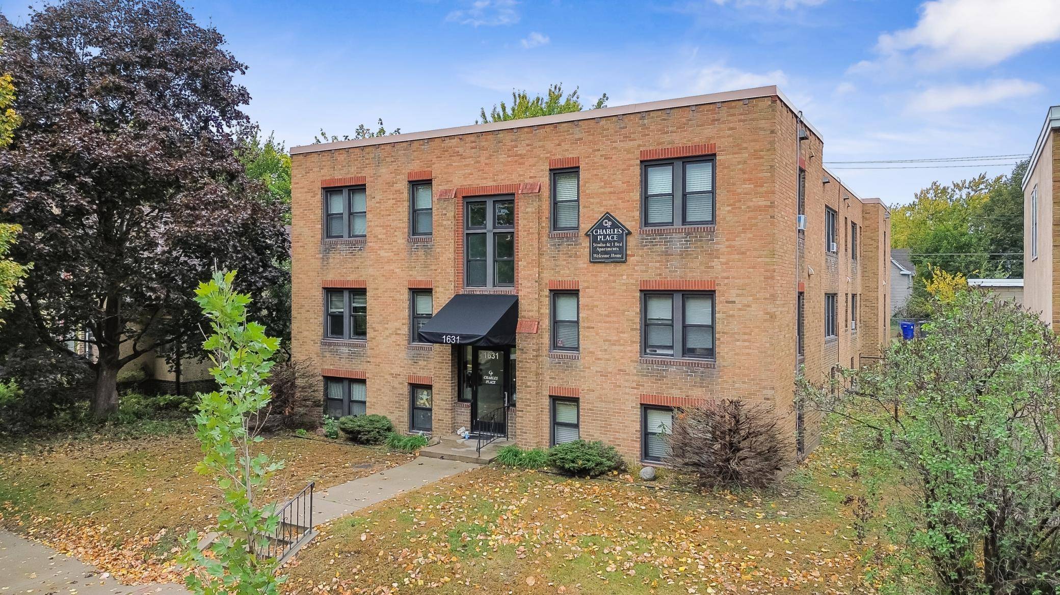 1631 Charles AVE, Saint Paul, MN 55104