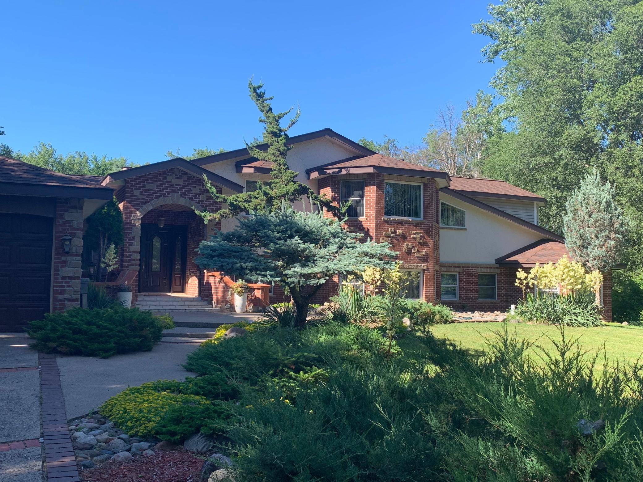 3901 125th AVE NE, Blaine, MN 55449