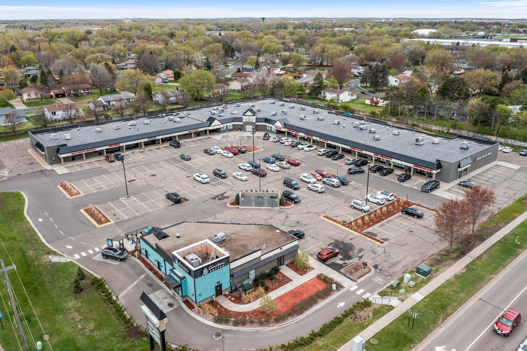 8401 W Broadway AVE, Brooklyn Park, MN 55445