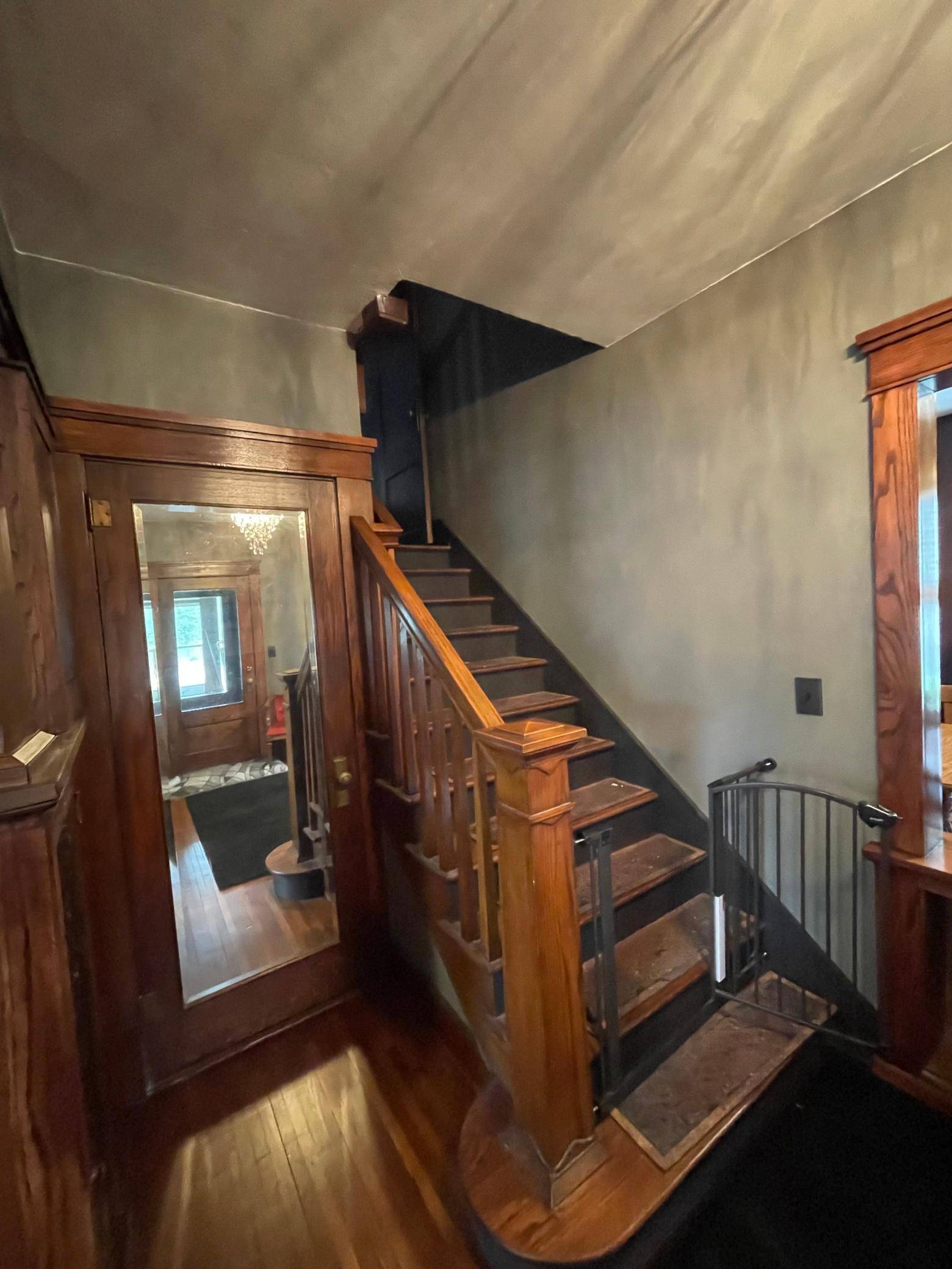 407 S Minnesota ST, Redwood Falls, MN 56283