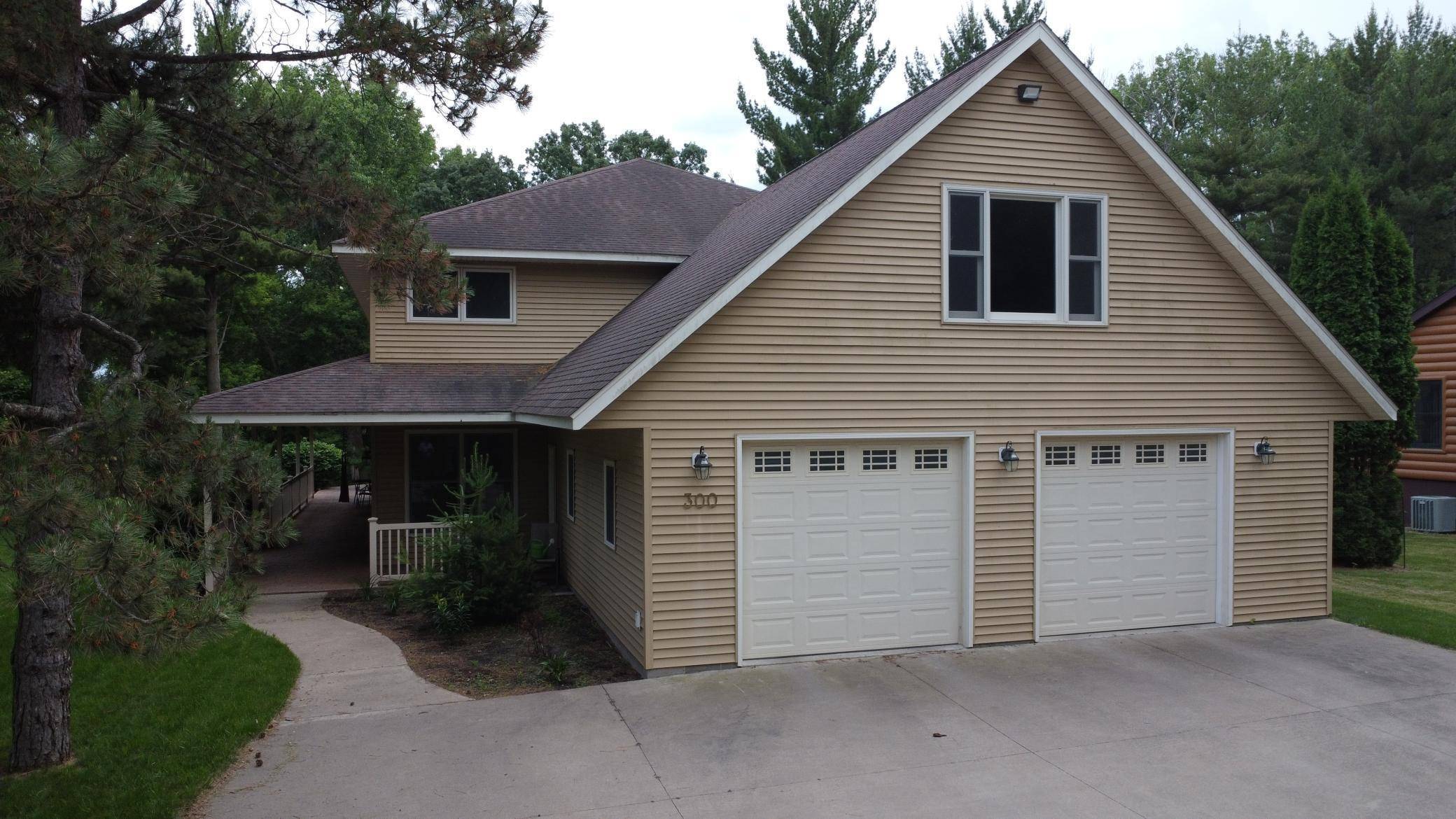 300 Sugarloaf Pkwy, Zumbrota, MN 55992