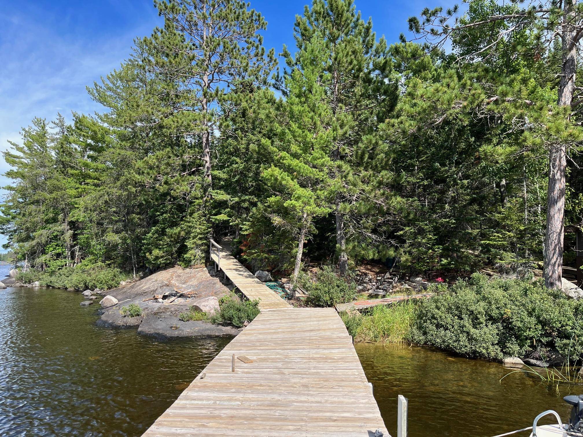2485 Keyes IS, International Falls, MN 56649