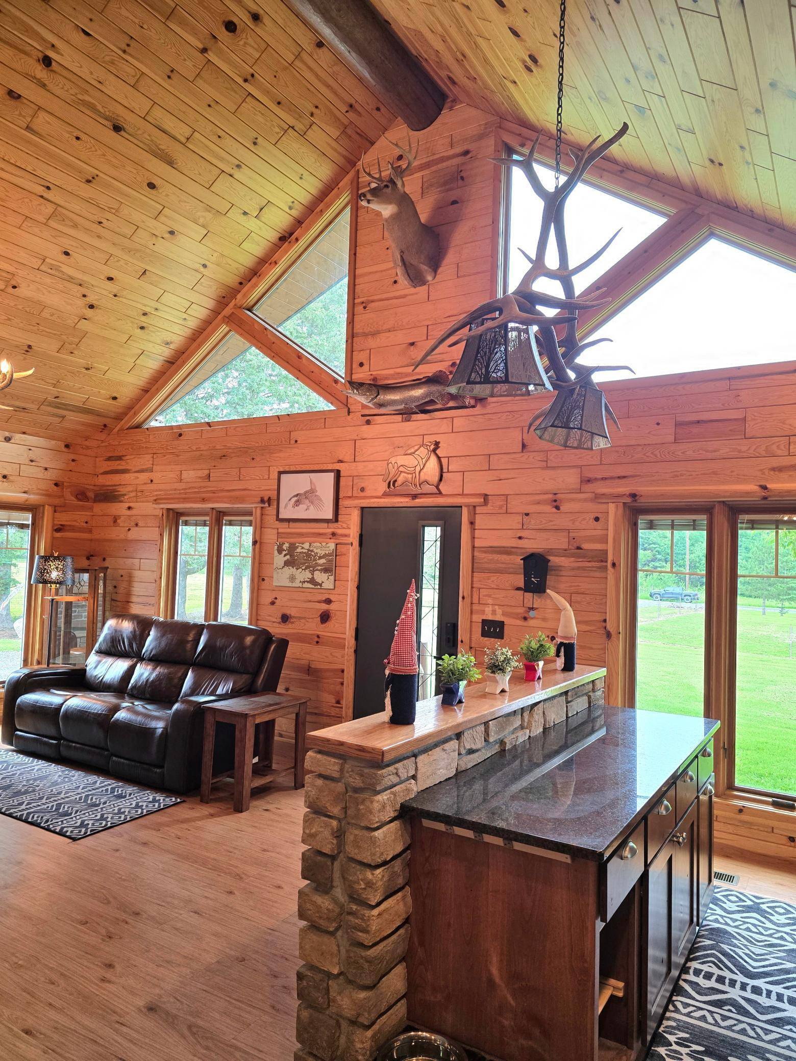 4193 Town Road 187, Ray, MN 56669
