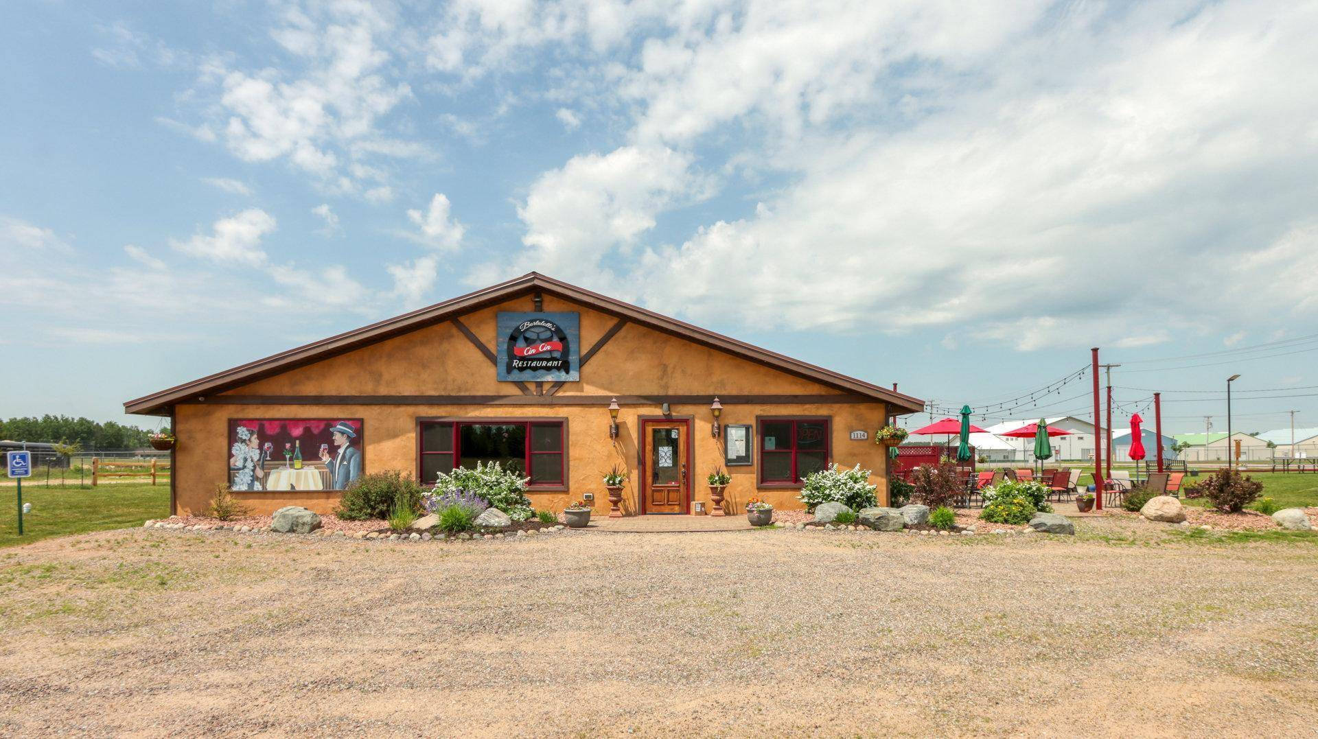 1114 N Bluebird RD, Eagle River, WI 54521