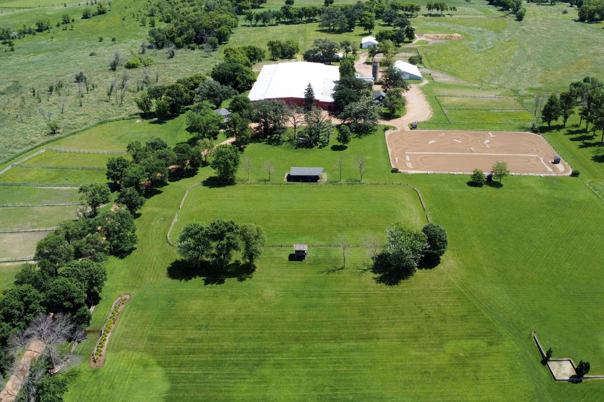2182 Homestead TRL, Medina, MN 55356