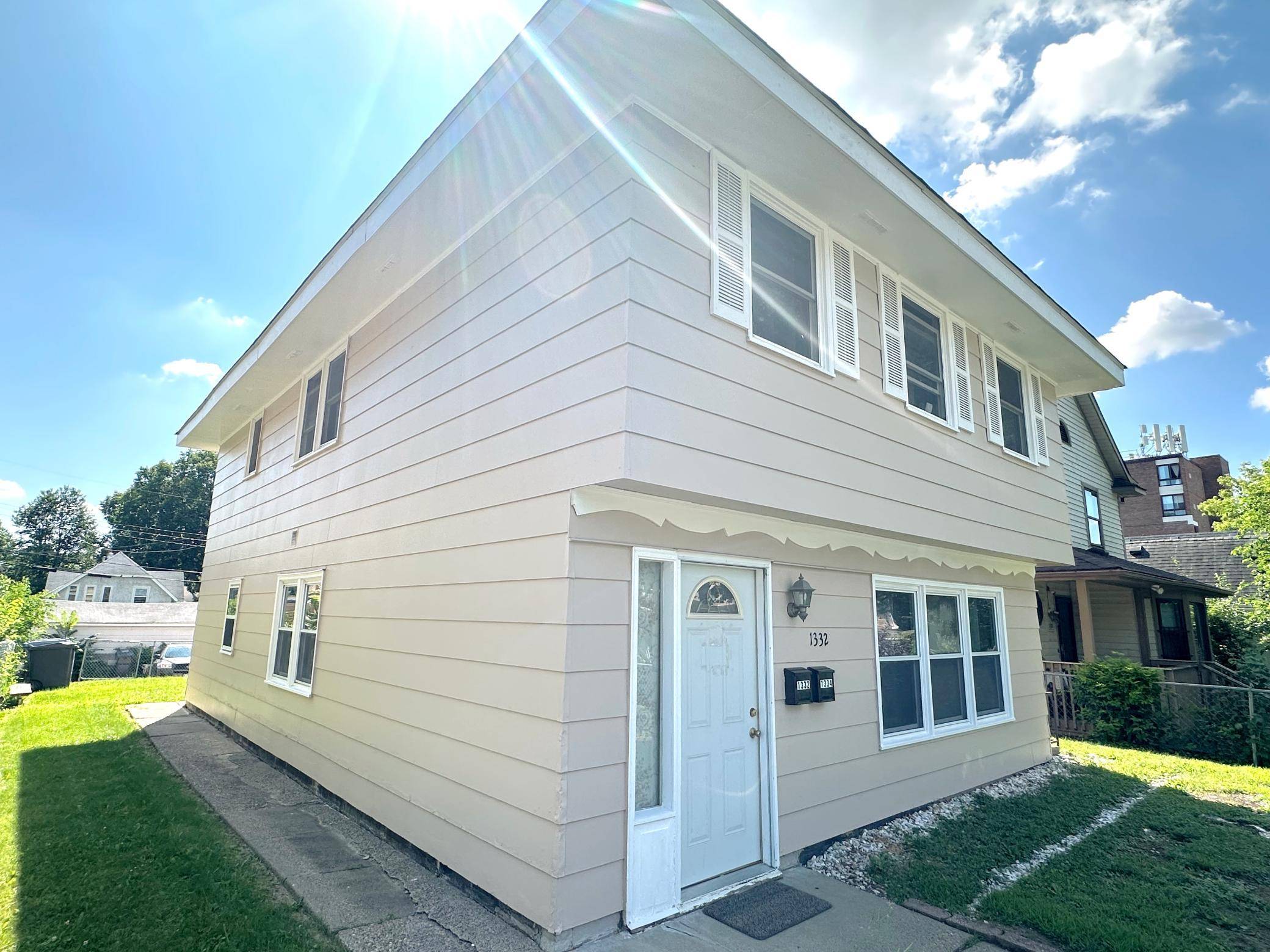 1332 Logan AVE N, Minneapolis, MN 55411