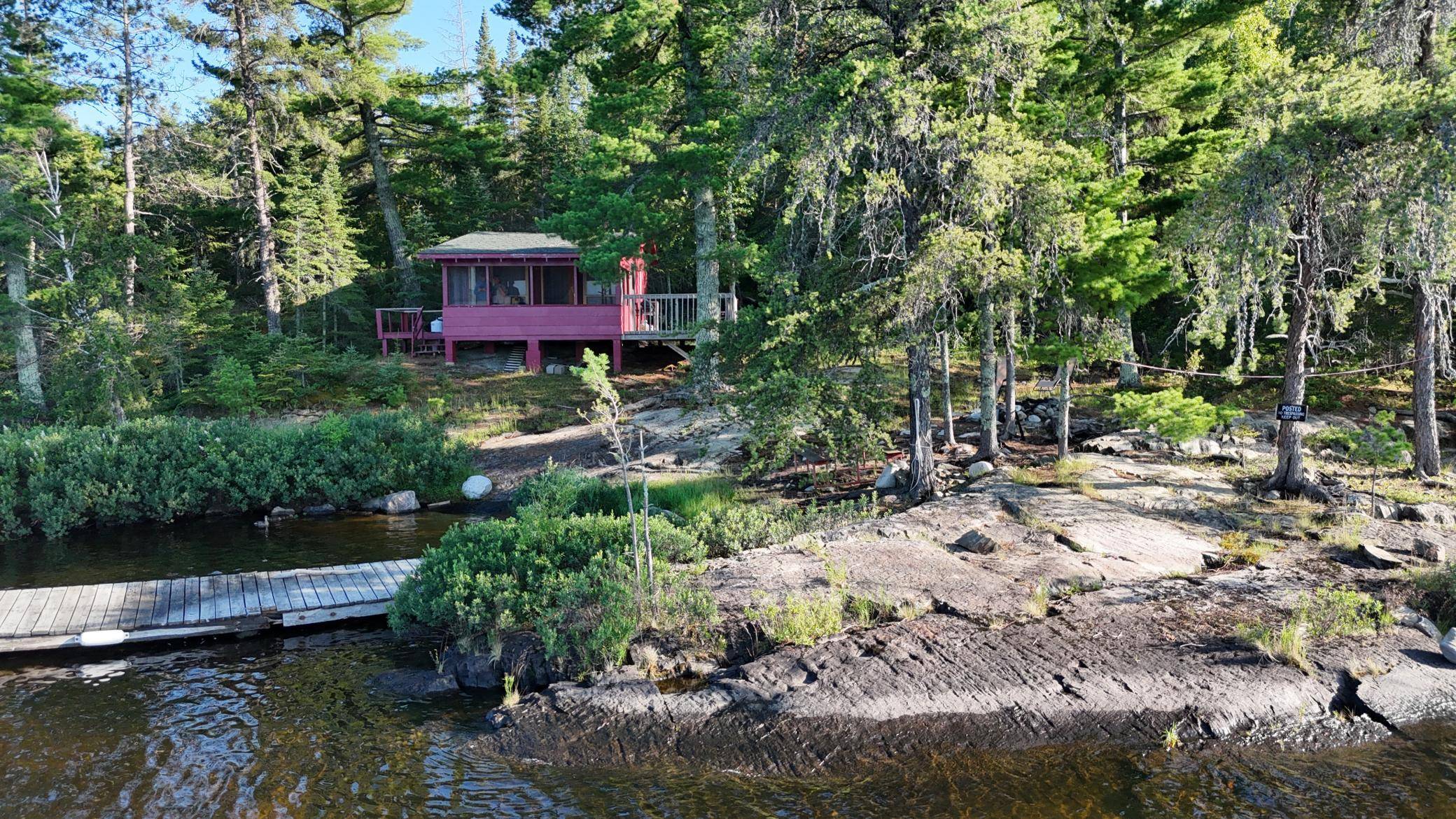 2355 Keyes IS, International Falls, MN 56649