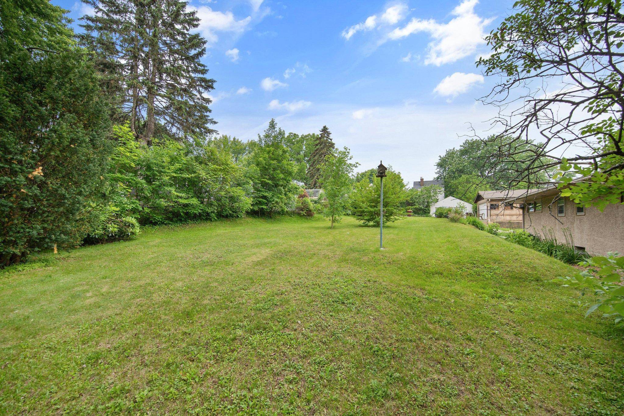 8XX Humboldt AVE, West Saint Paul, MN 55118