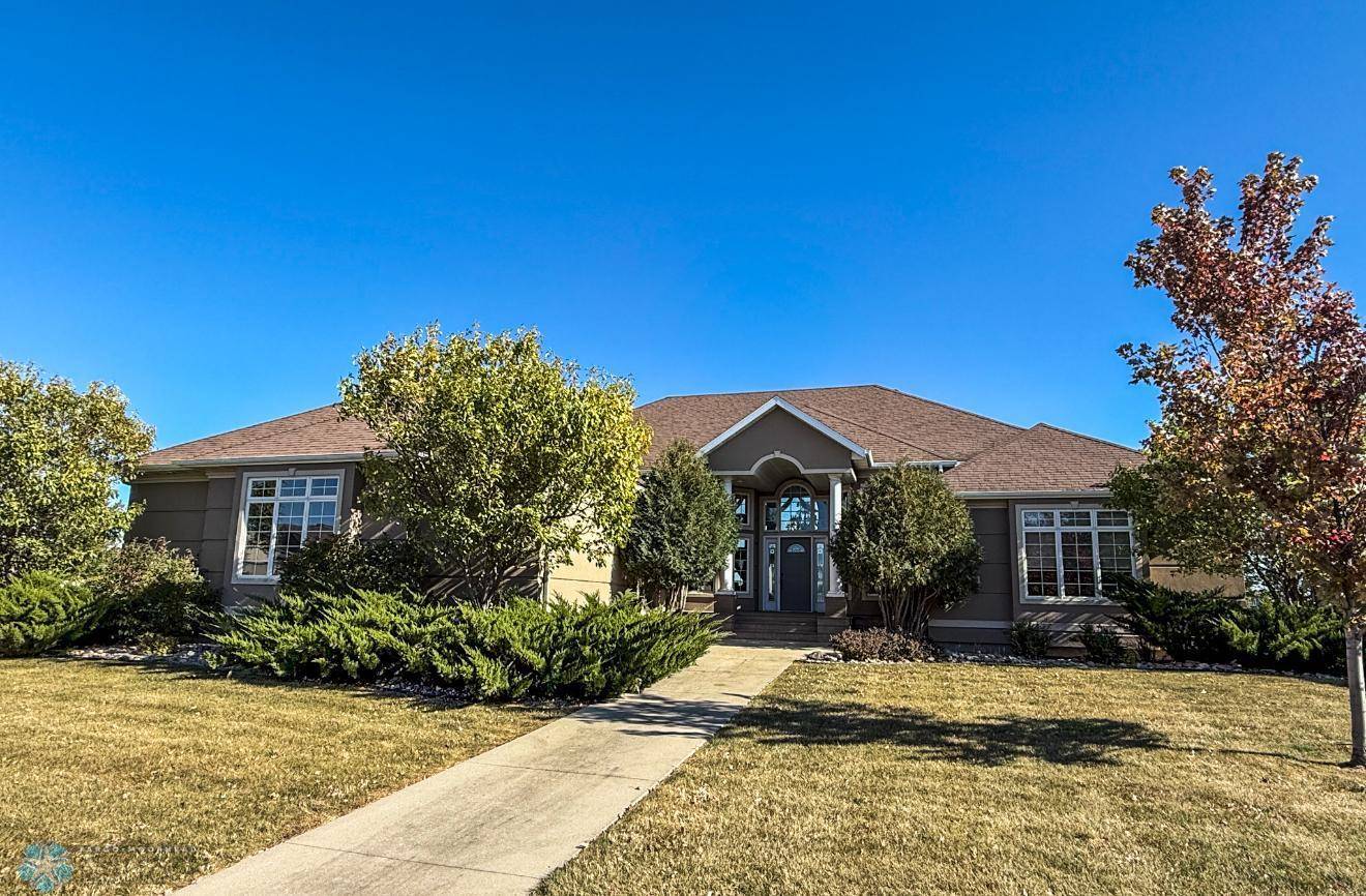 1811 7th ST E, West Fargo, ND 58078