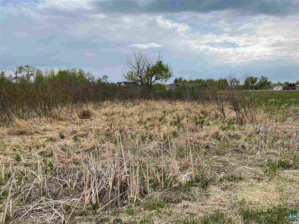 34 Spartan Circle DR, Superior, WI 54880