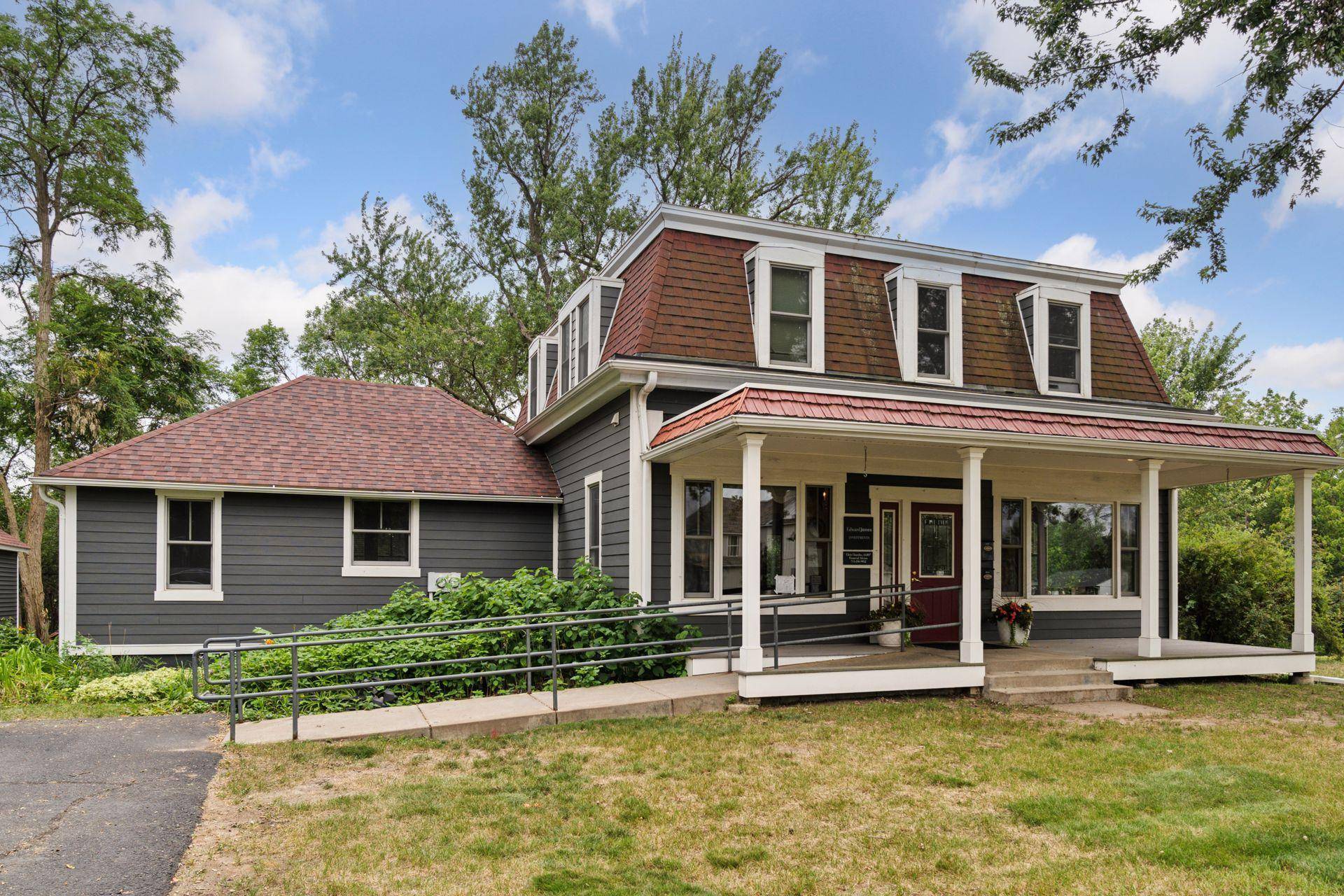 114 E 6th ST, New Richmond, WI 54017