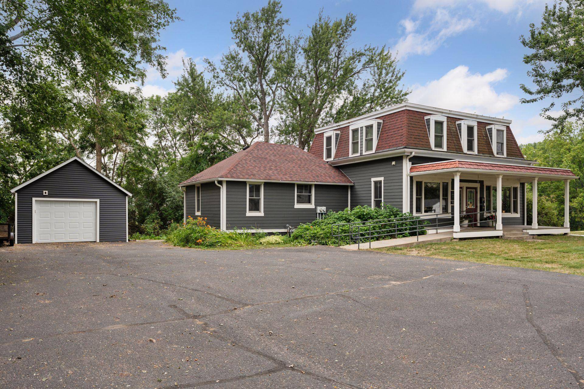 114 E 6th ST, New Richmond, WI 54017