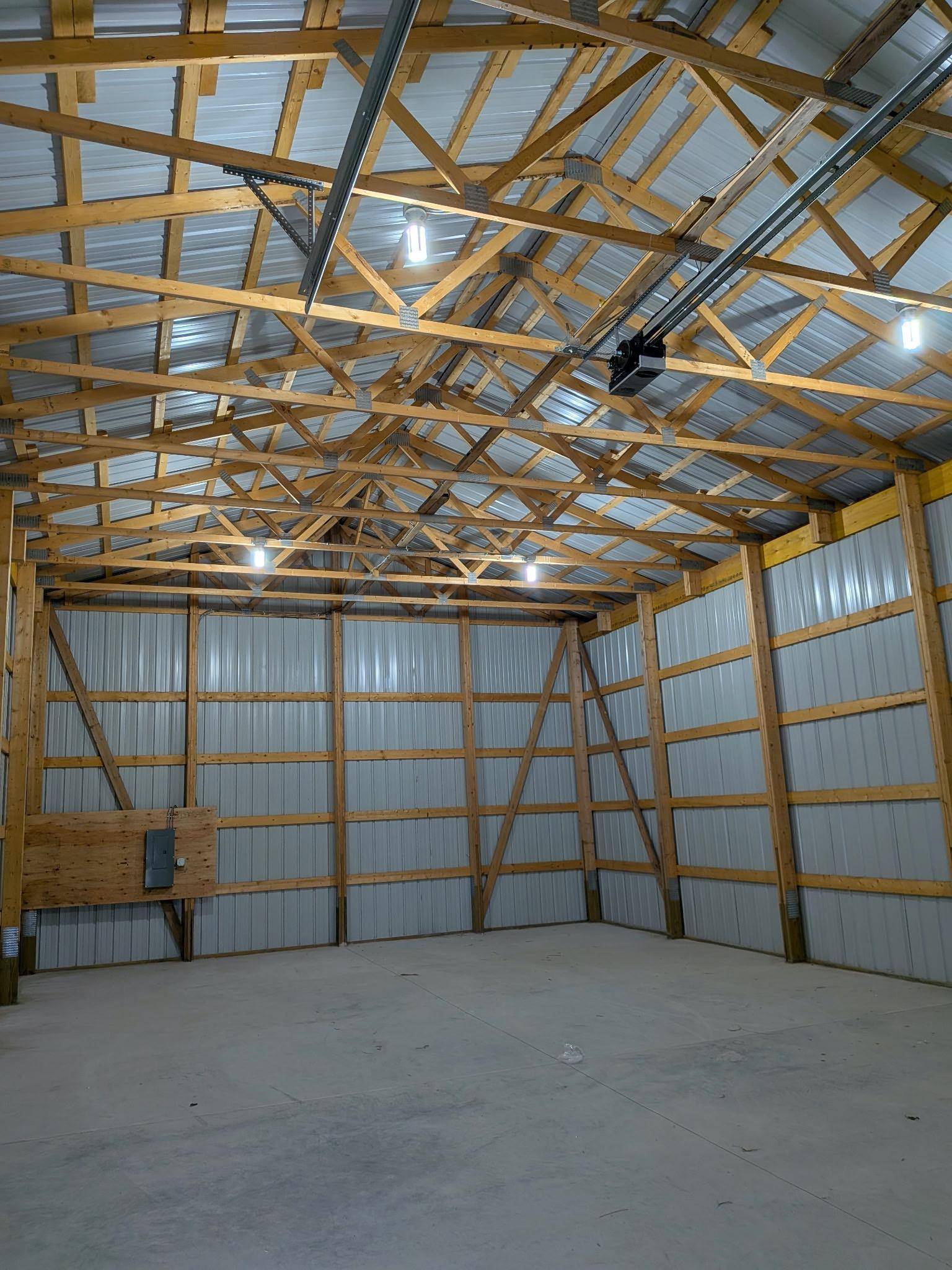 1633 N Hwy 59, Marshall, MN 56258