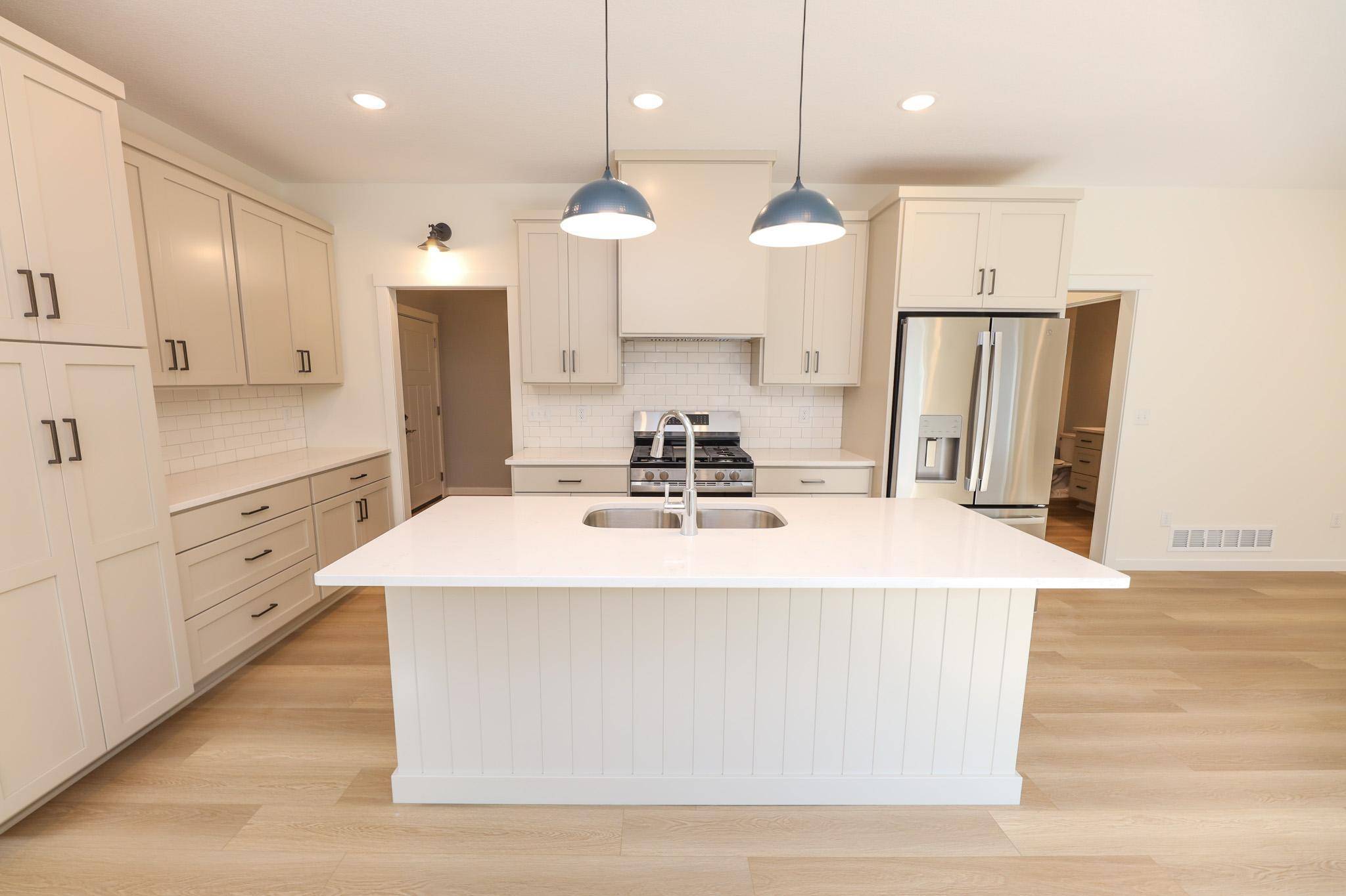 116 N Quincy ST, Alexandria, MN 56308