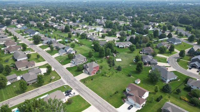 1301 28th ST SW, Austin, MN 55912