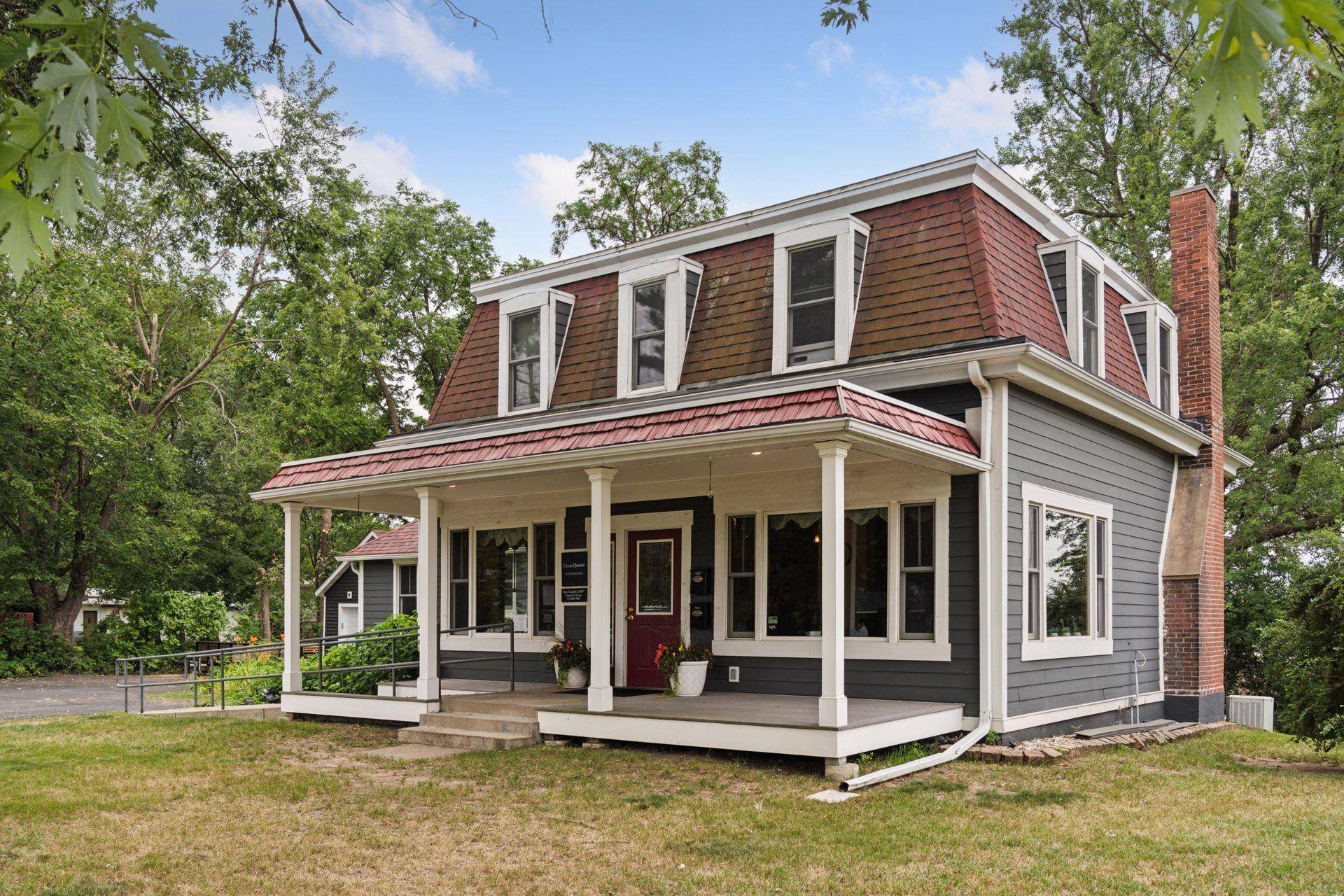 114 E 6th Street, New Richmond, WI 54017