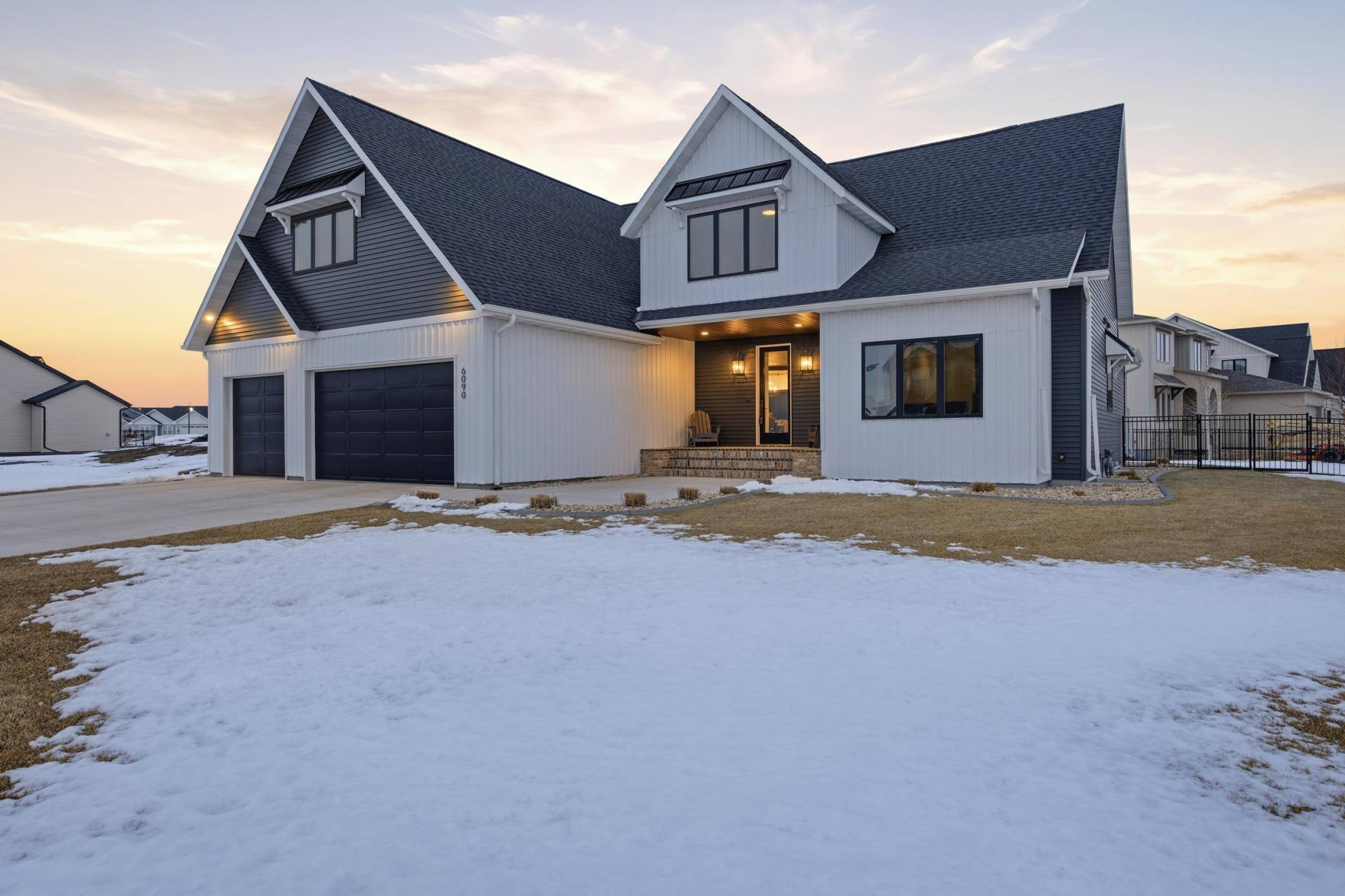 6090 Wildflower DR S, Fargo, ND 58104