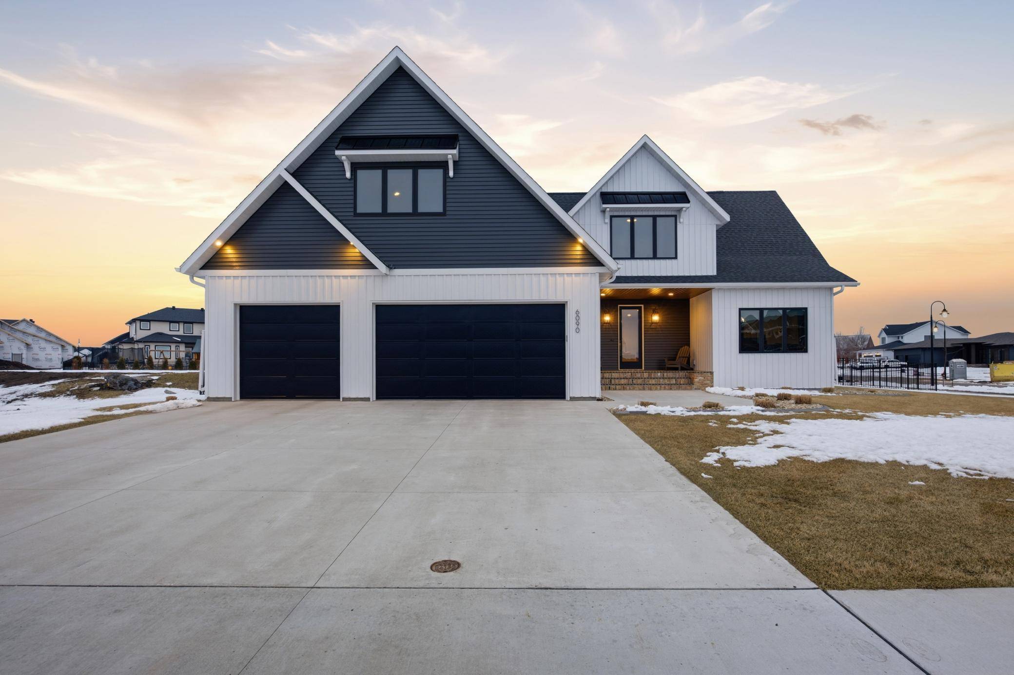 6090 Wildflower DR S, Fargo, ND 58104
