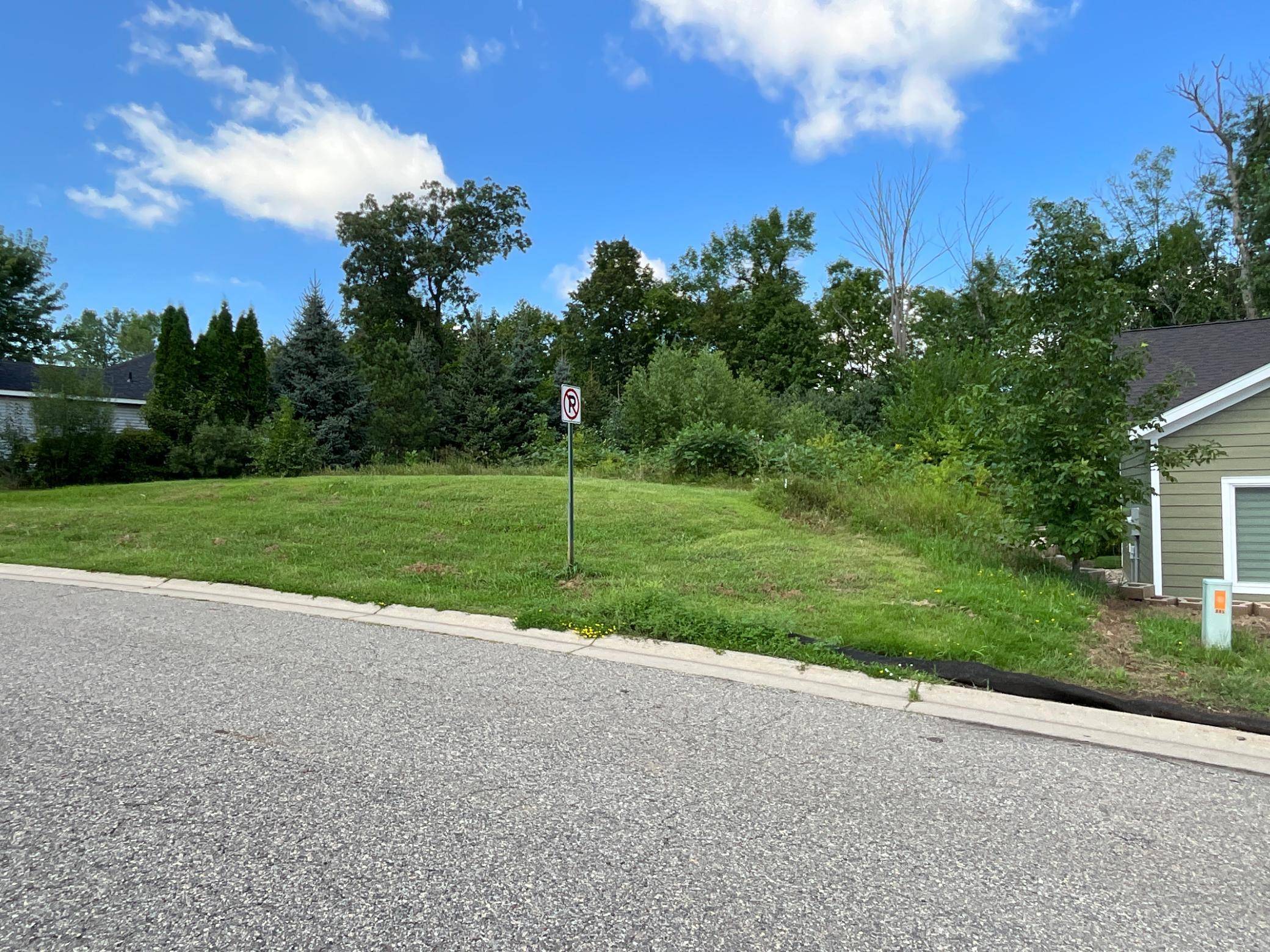 349 Jefferson LN, Saint Joseph, MN 56374