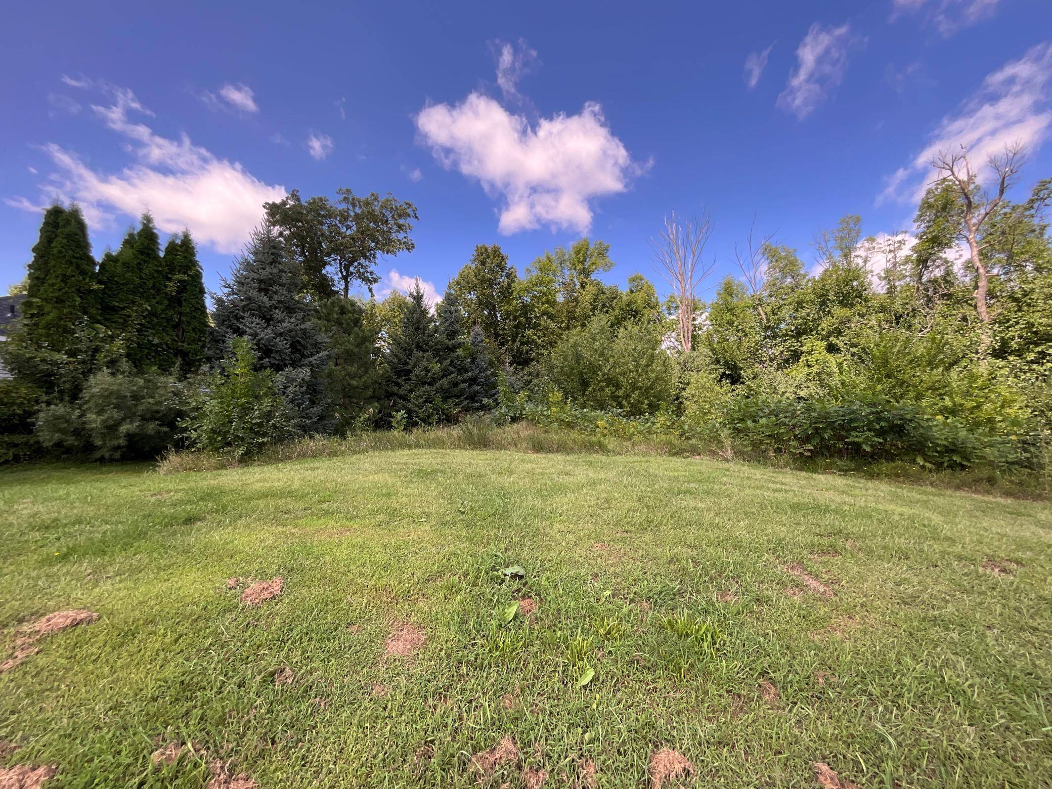 349 Jefferson LN, Saint Joseph, MN 56374