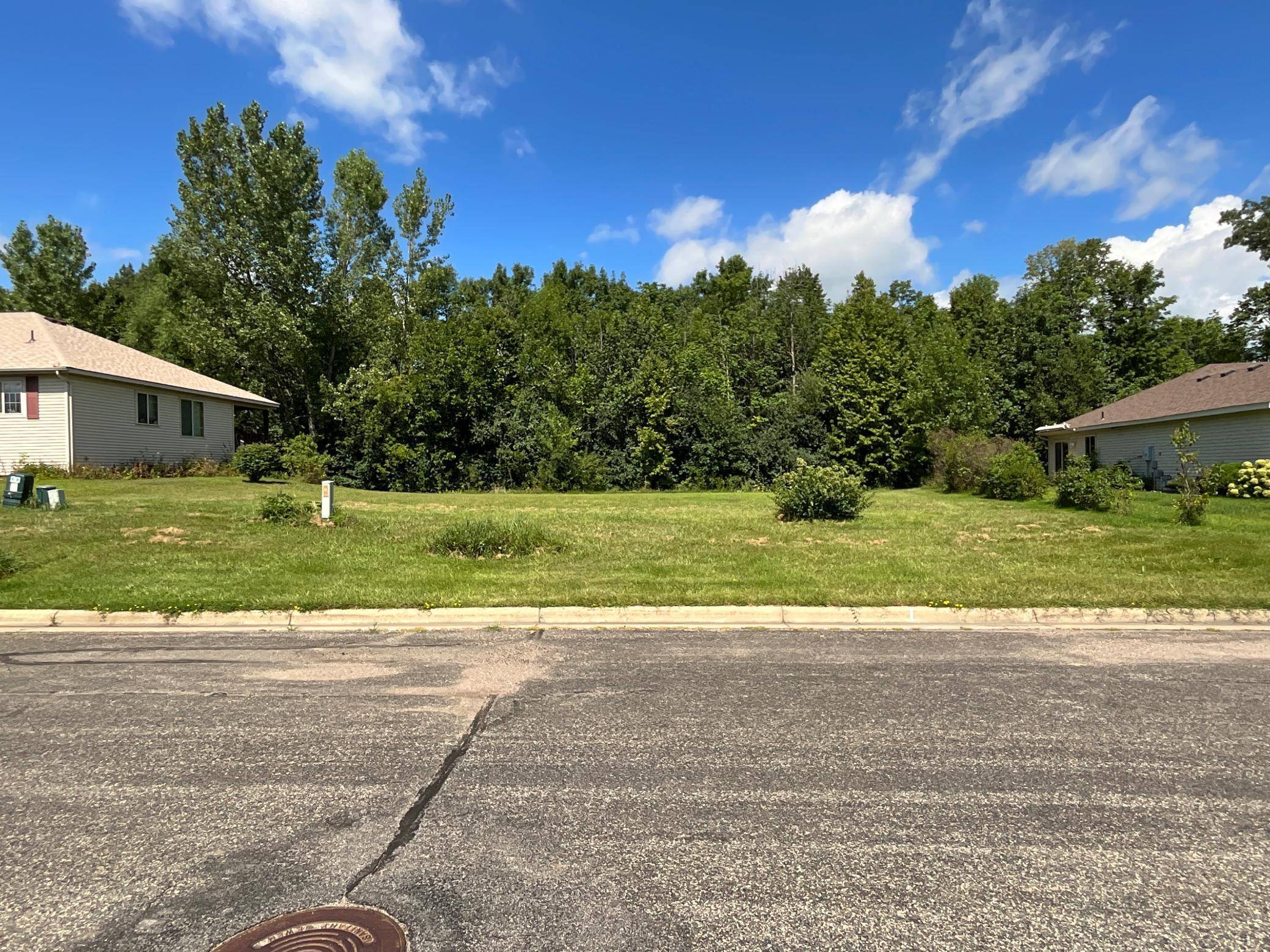 1703 Dale ST, Saint Joseph, MN 56374
