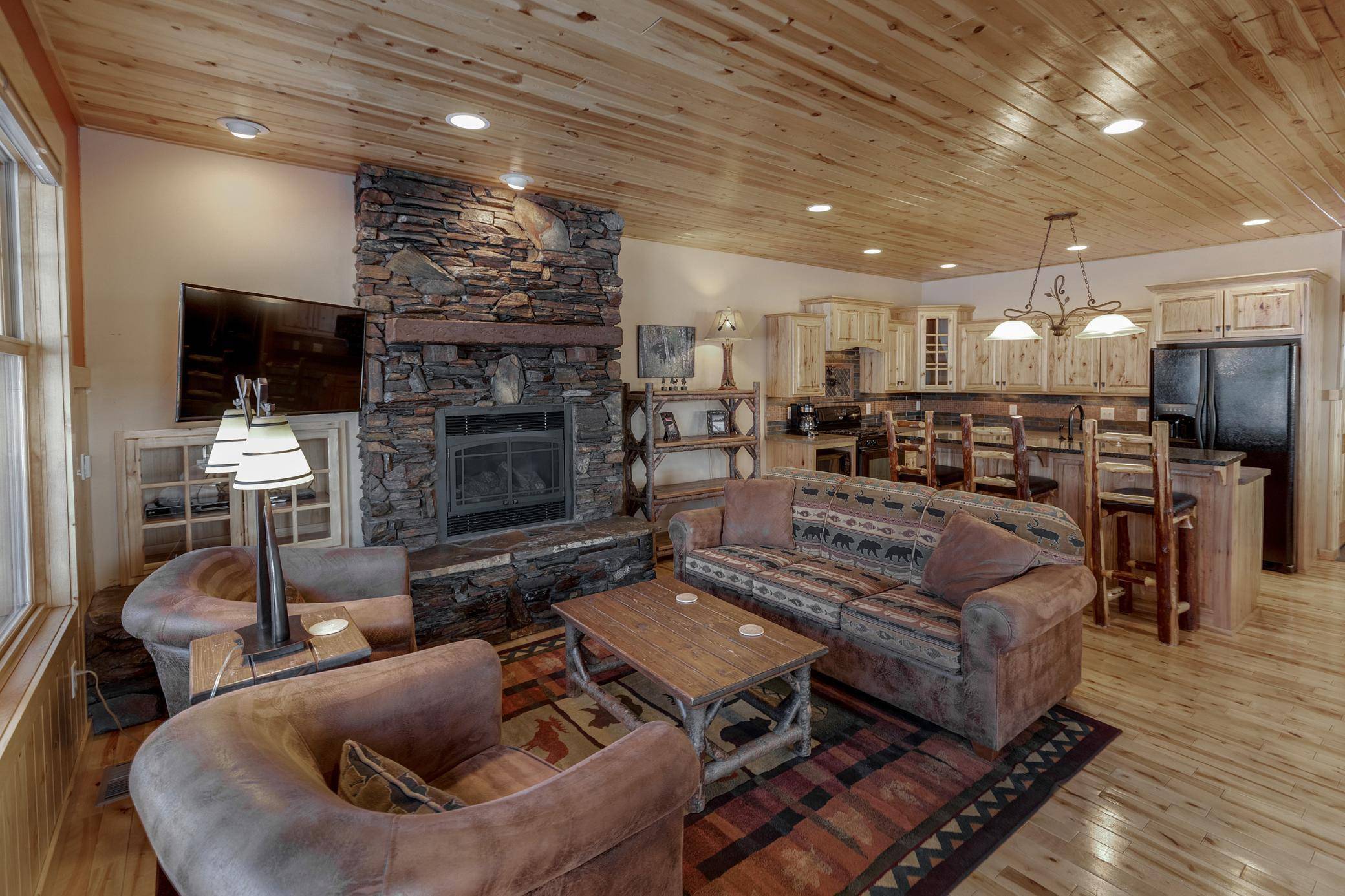 35288 Vacation Dr #25, Pequot Lakes, MN 56472