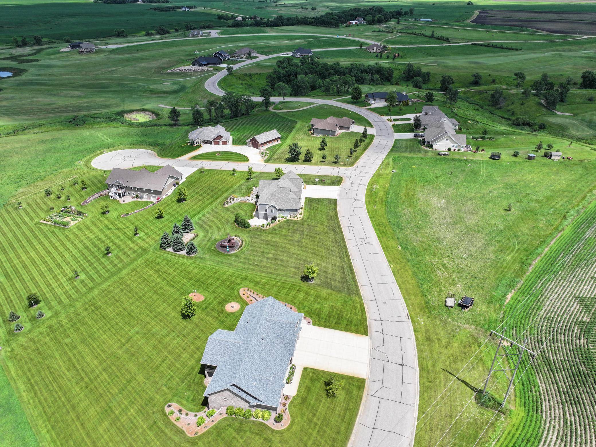 25227 Eagle TRCE, Hancock, MN 56244