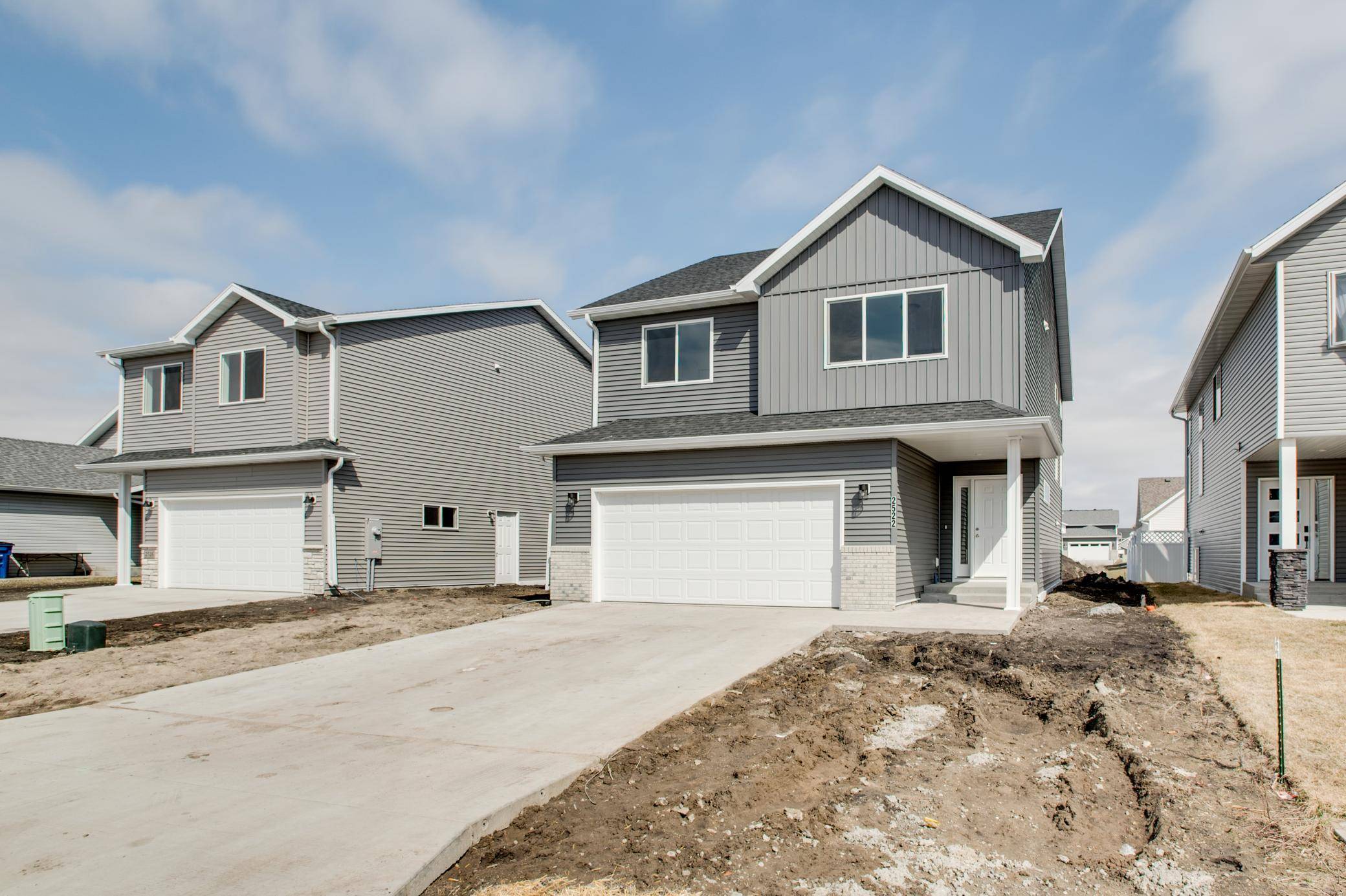 2522 38th AVE S, Moorhead, MN 56560