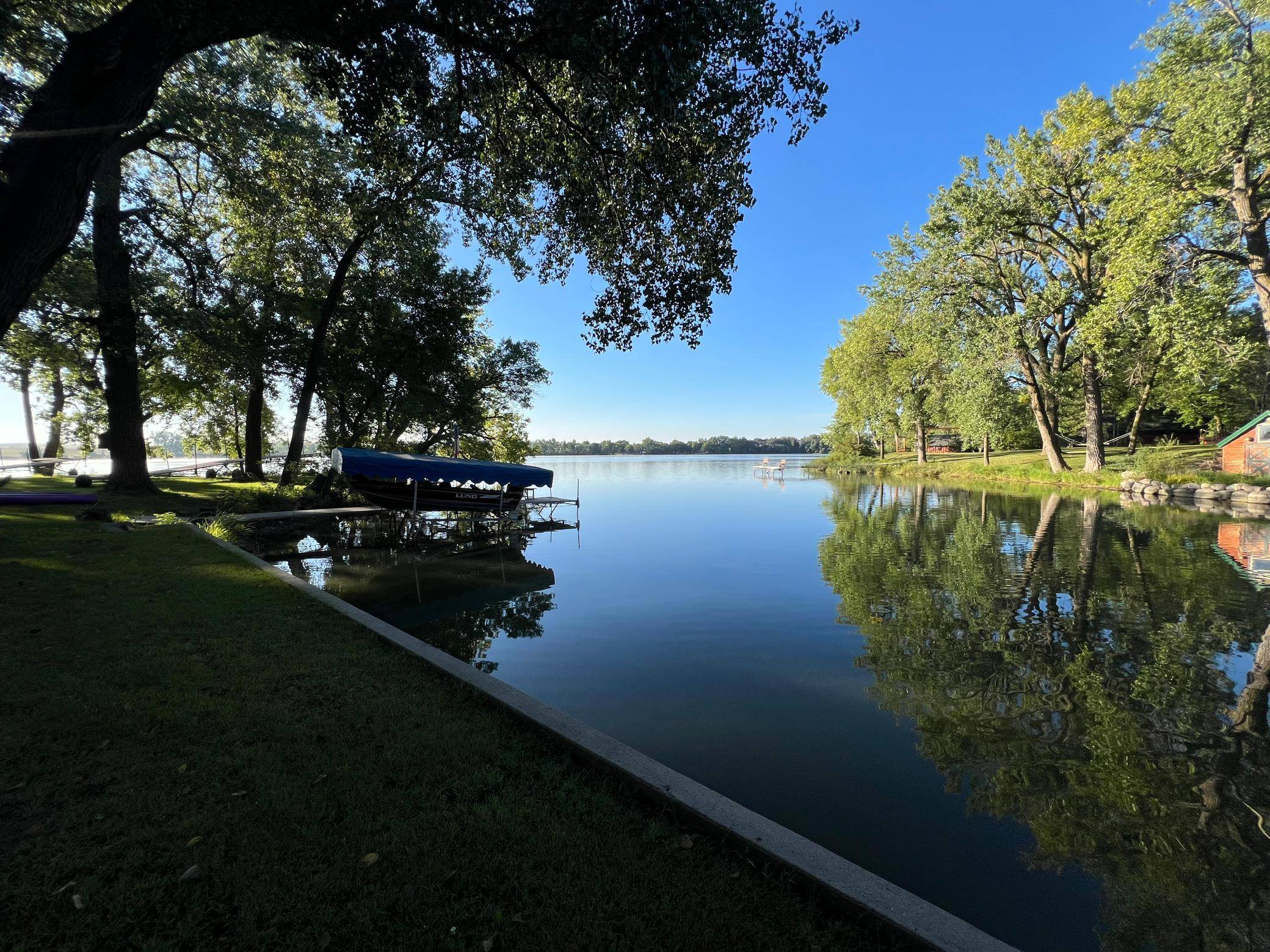2319 Cottonwood Lake DR, Windom, MN 56101