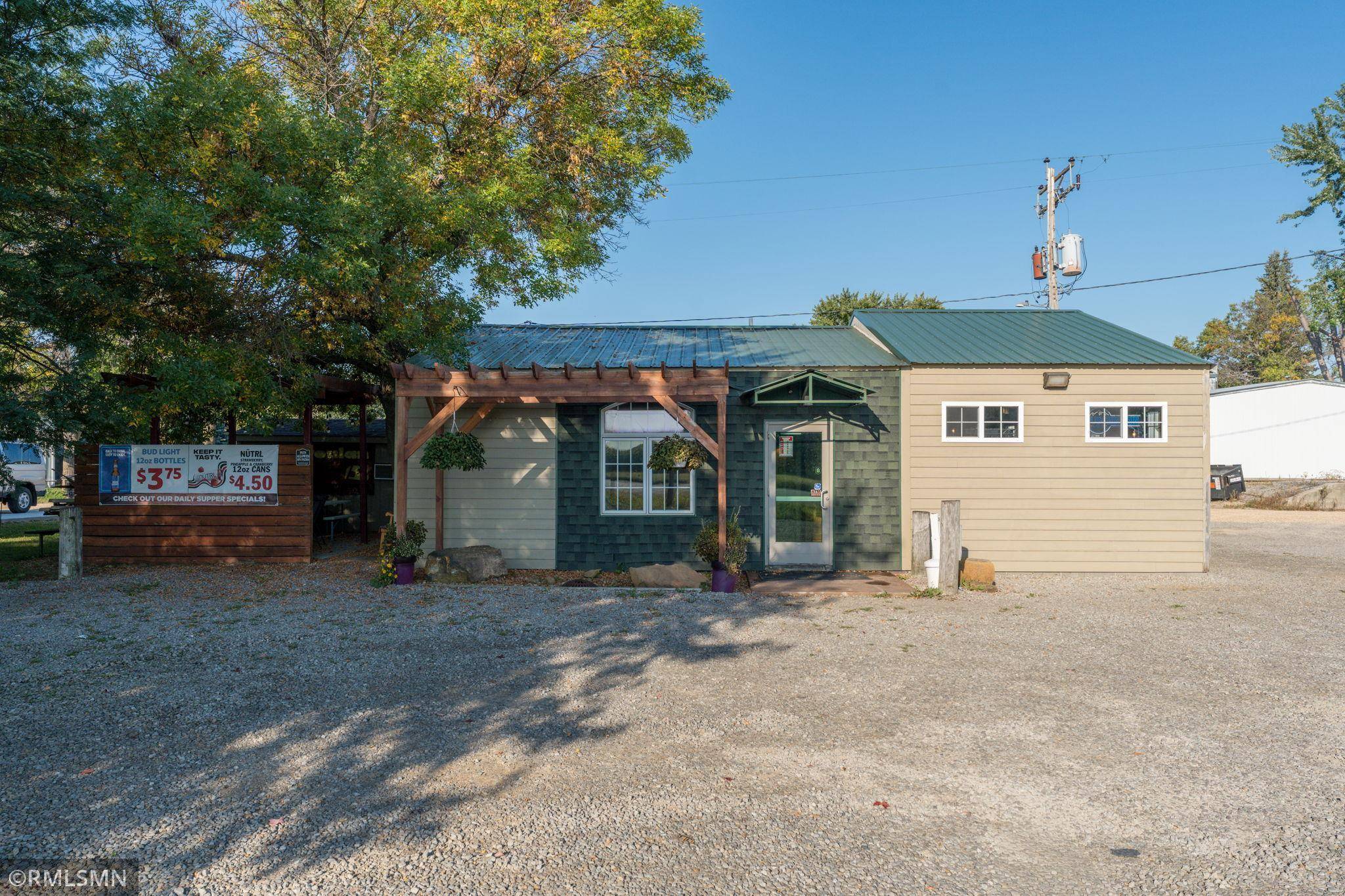204 1st AVE, Pemberton, MN 56078
