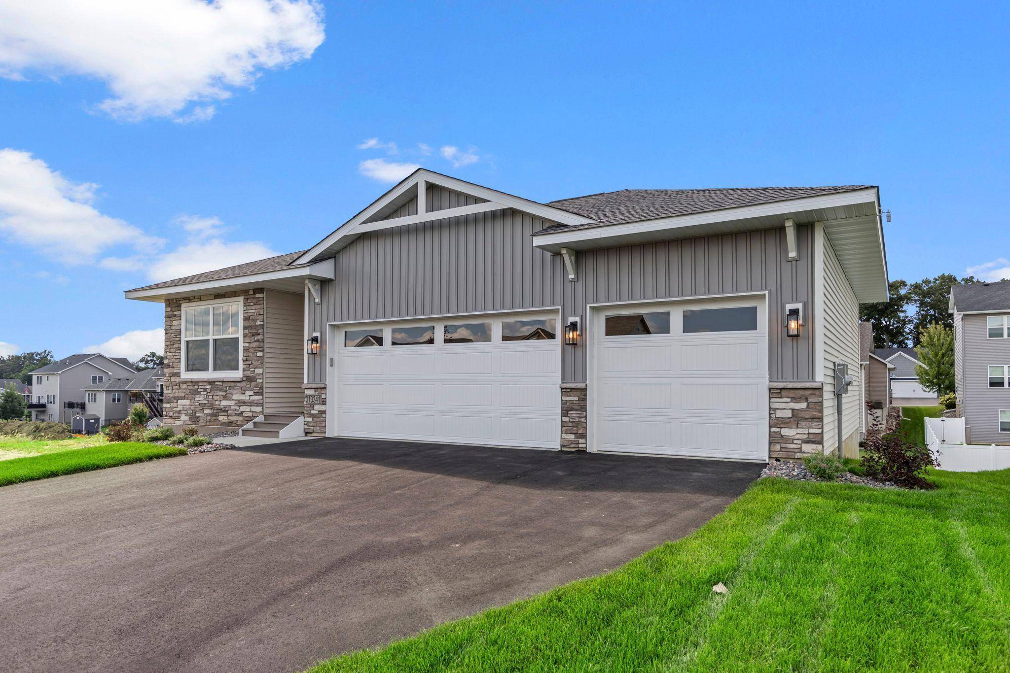 4569 196th ST W, Farmington, MN 55024