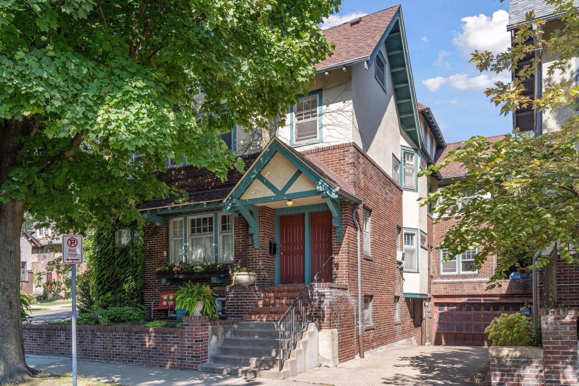 1222 Douglas AVE, Minneapolis, MN 55403