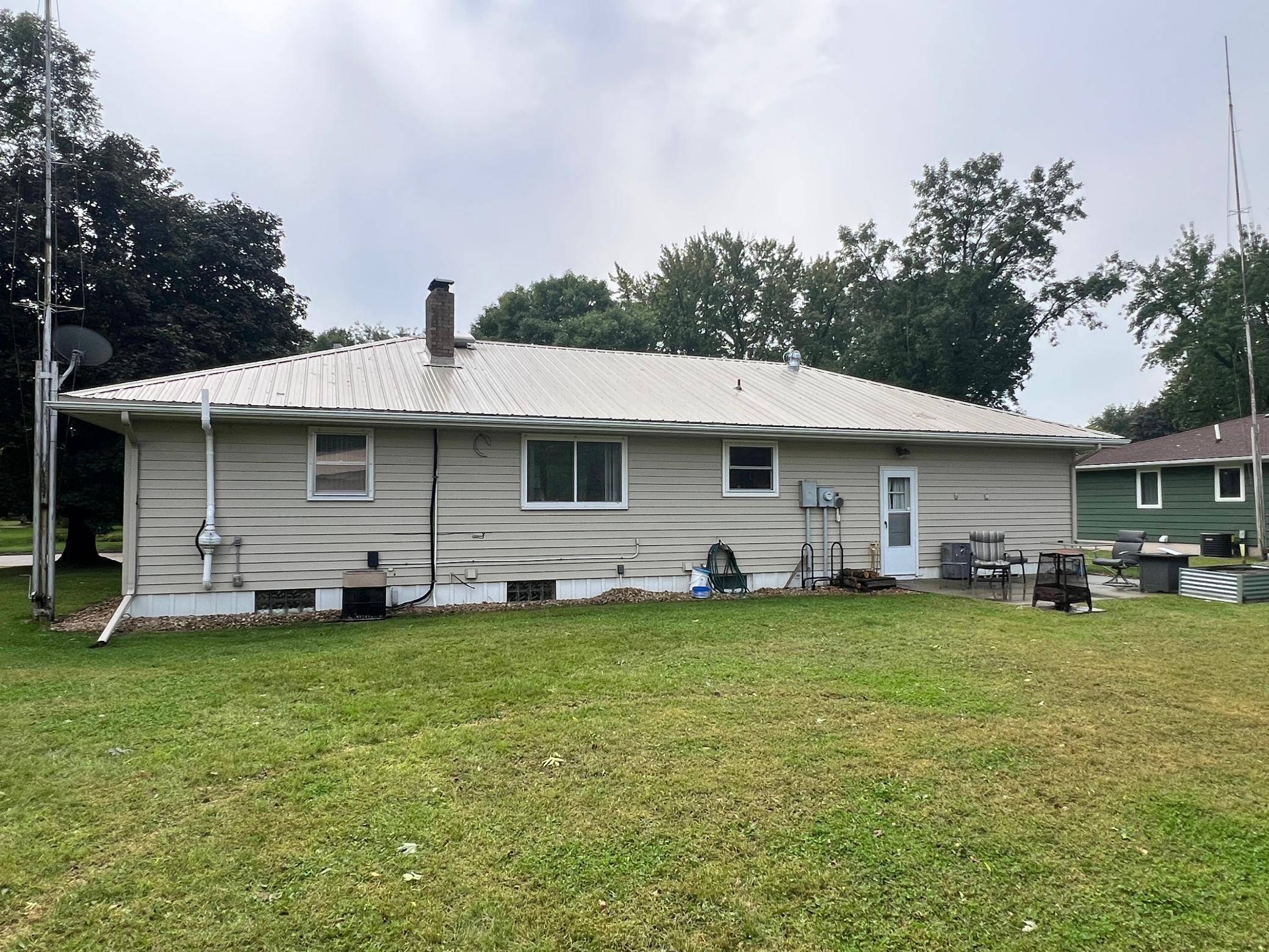 537 E Ronning AVE, Appleton, MN 56208