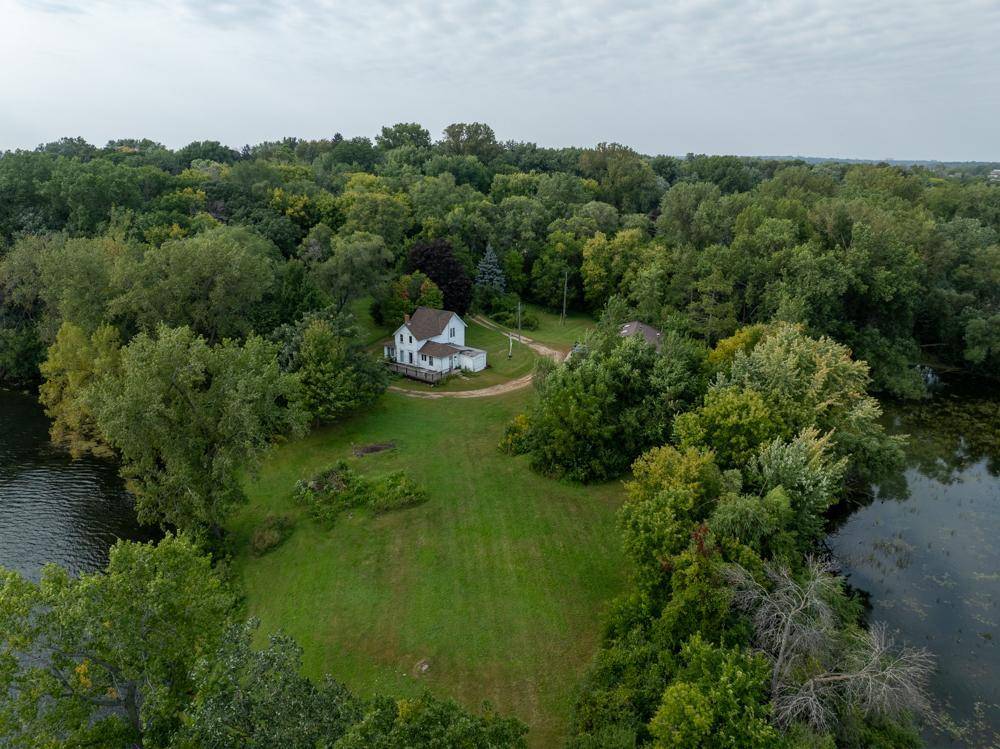 1360 Lone Oak RD, Eagan, MN 55121