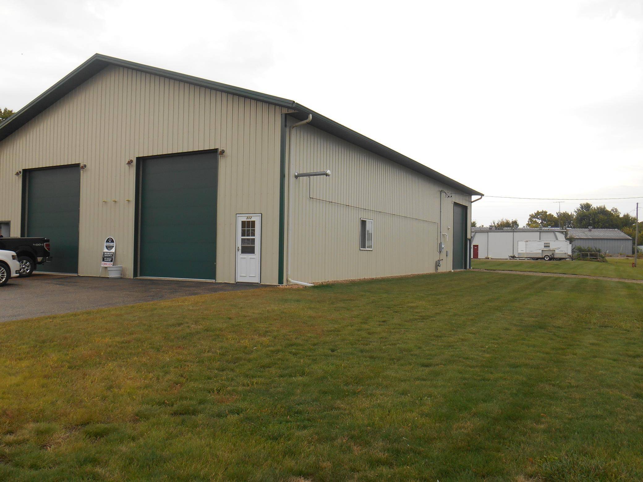 312 Commercial AVE S, Gaylord, MN 55334