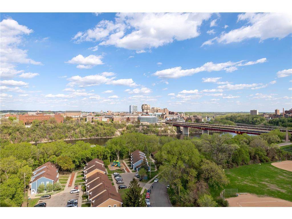 1920 S 1st ST #1207, Minneapolis, MN 55454