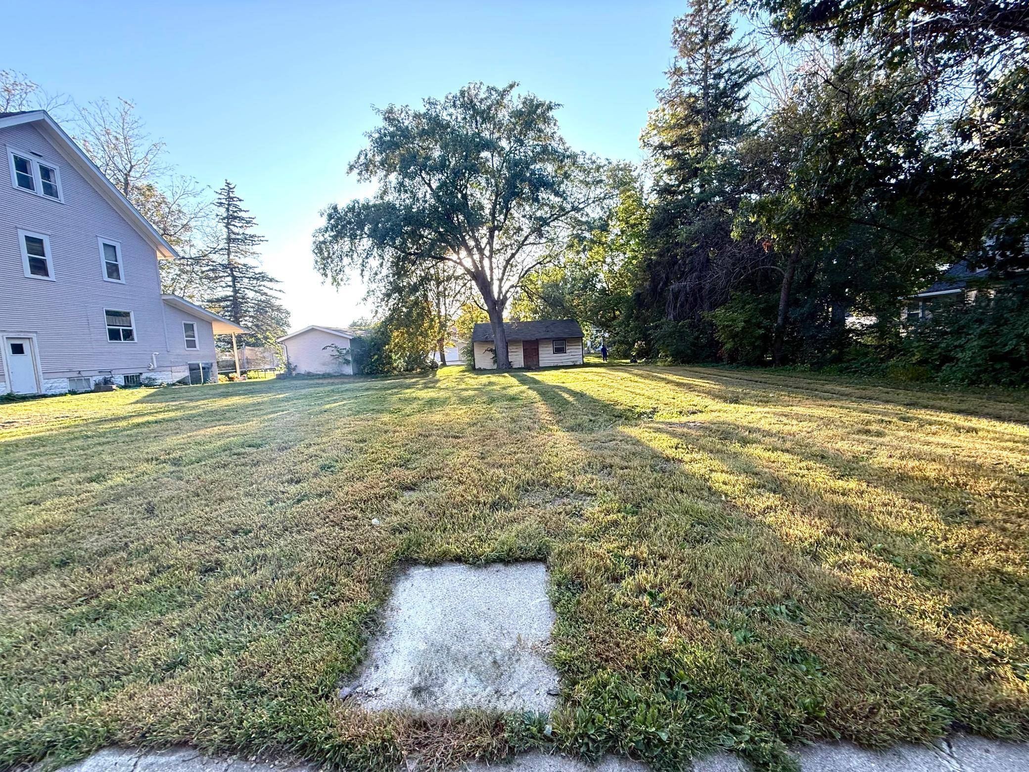523 Strait AVE, Worthington, MN 56187