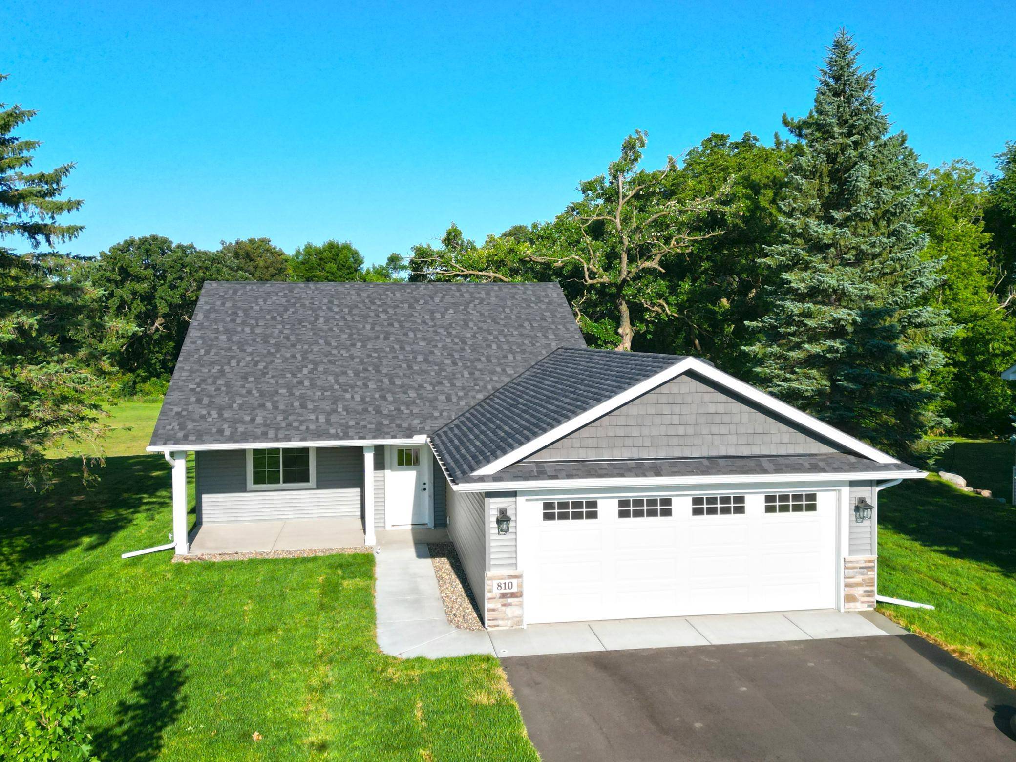 810 Morrison AVE, Annandale, MN 55302